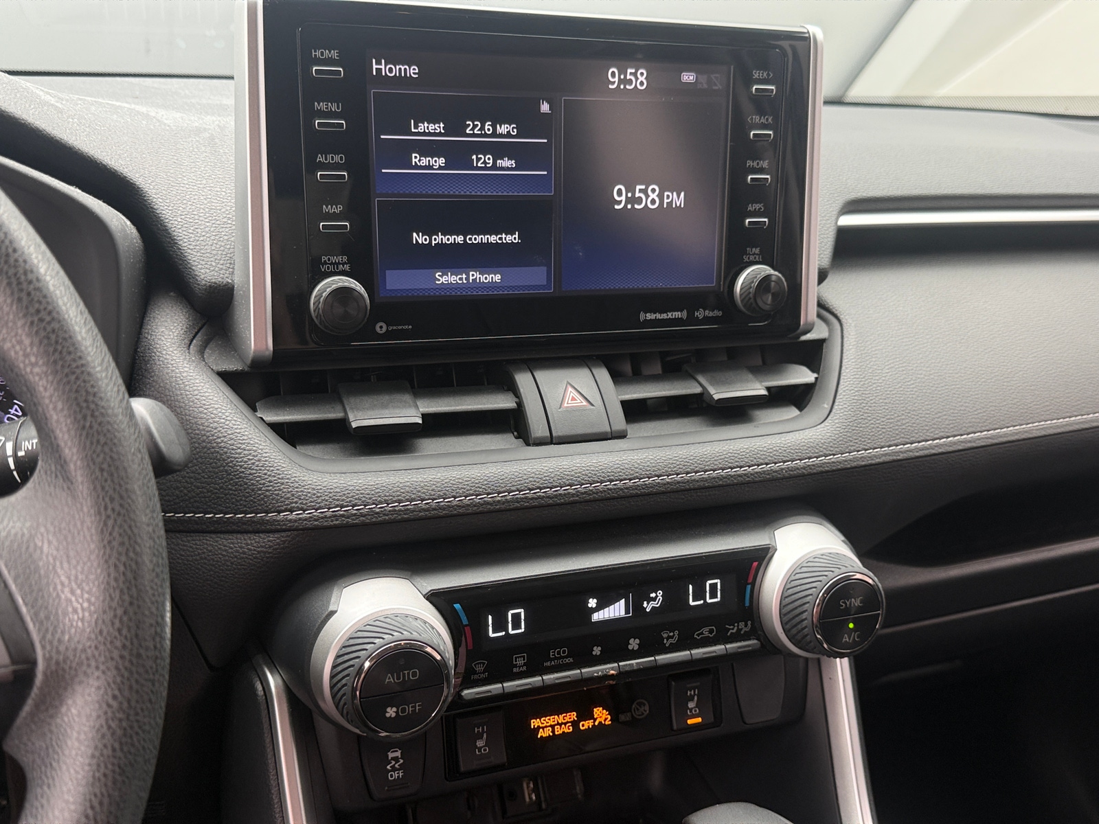 Thumbnail: 2019 Toyota RAV4 - 4