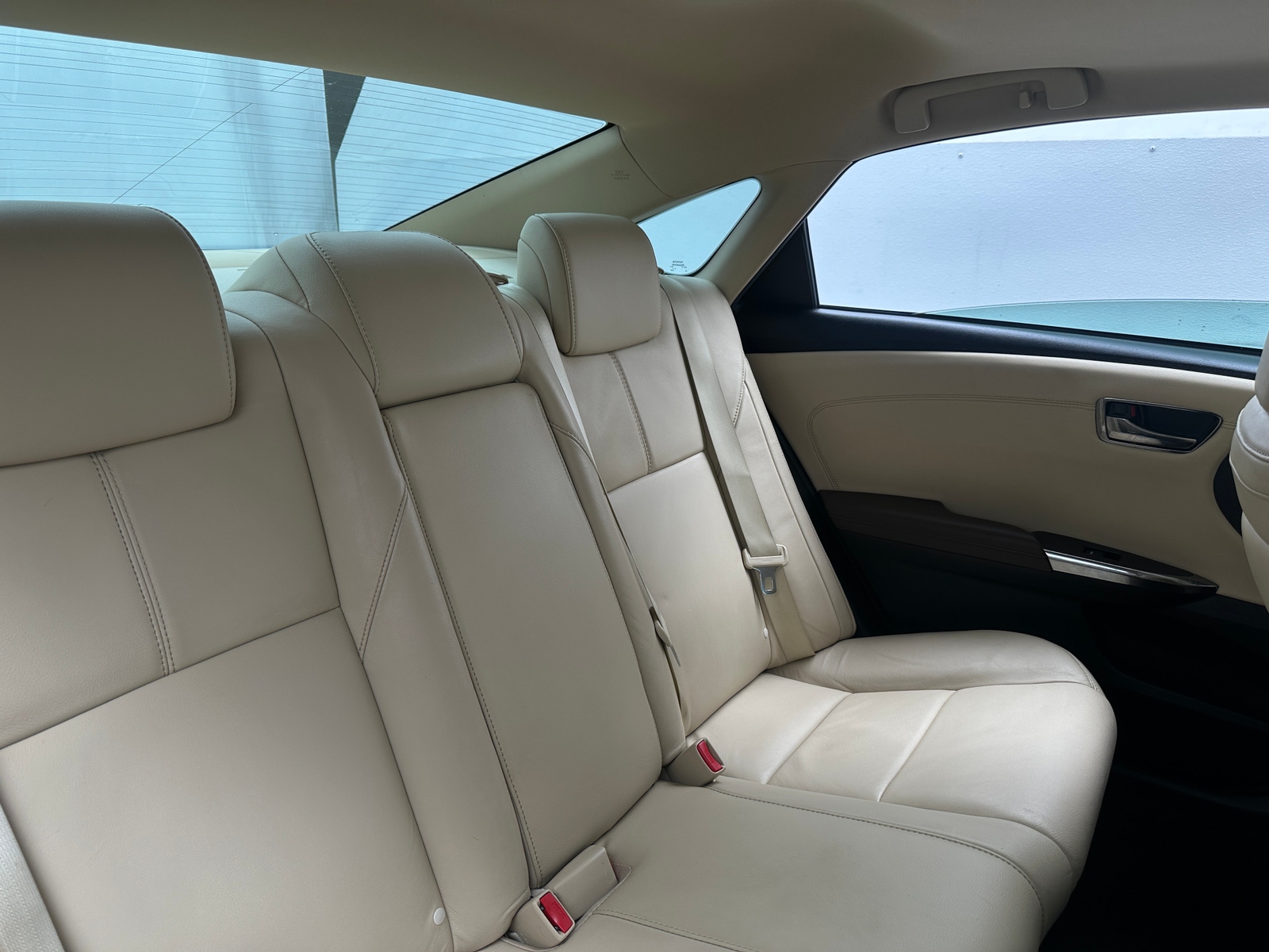 Thumbnail: 2013 Toyota Avalon - 6