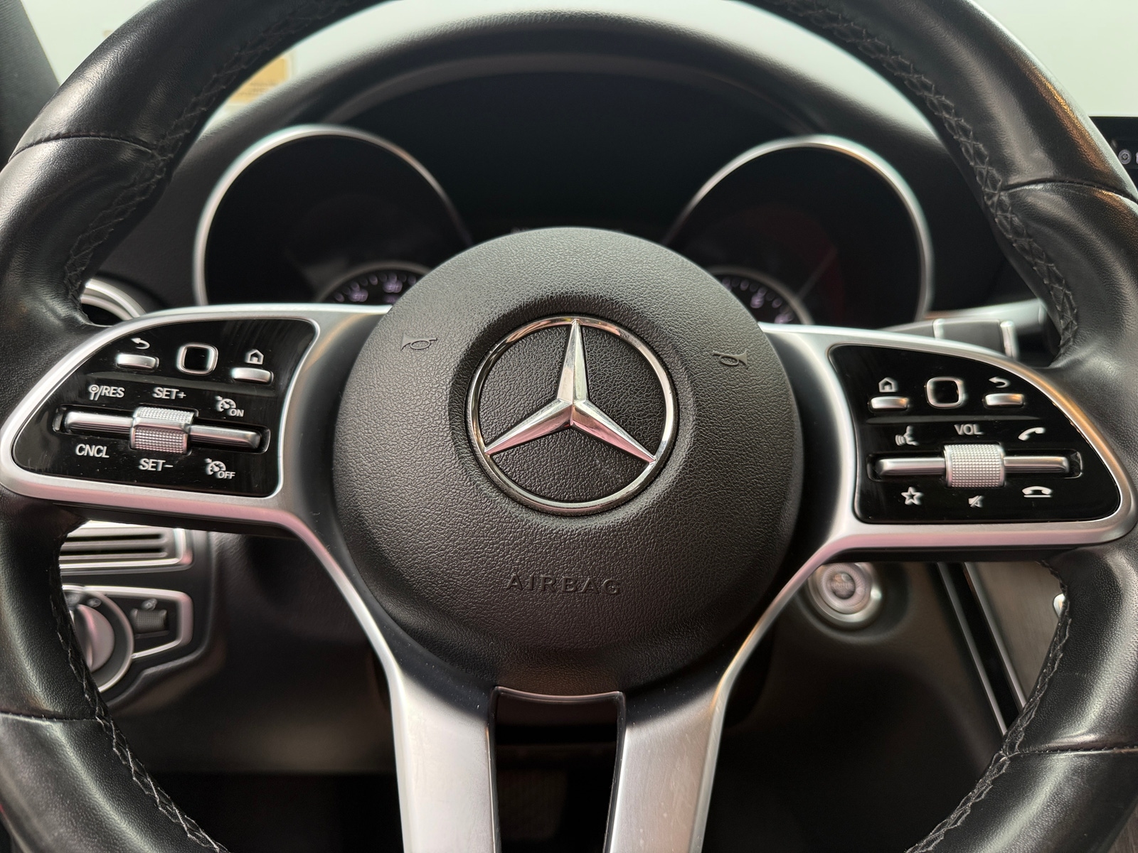 Thumbnail: 2019 Mercedes-Benz C-Class - 4