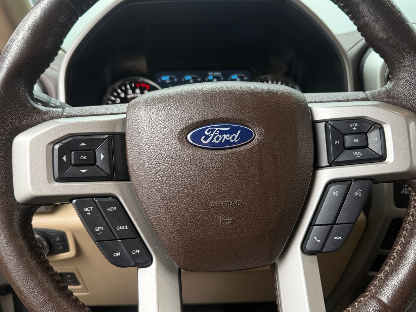 Thumbnail: 2018 Ford Econoline - 5