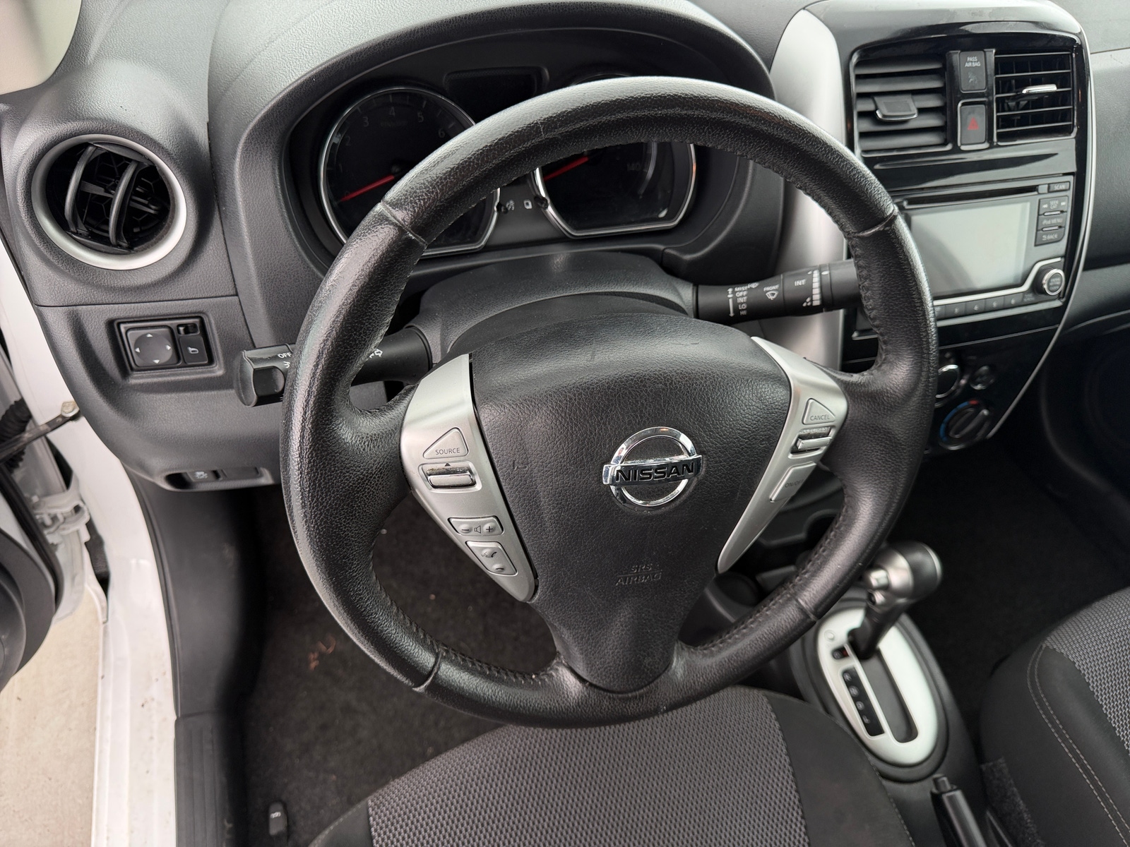 Thumbnail: 2018 Nissan Versa - 5