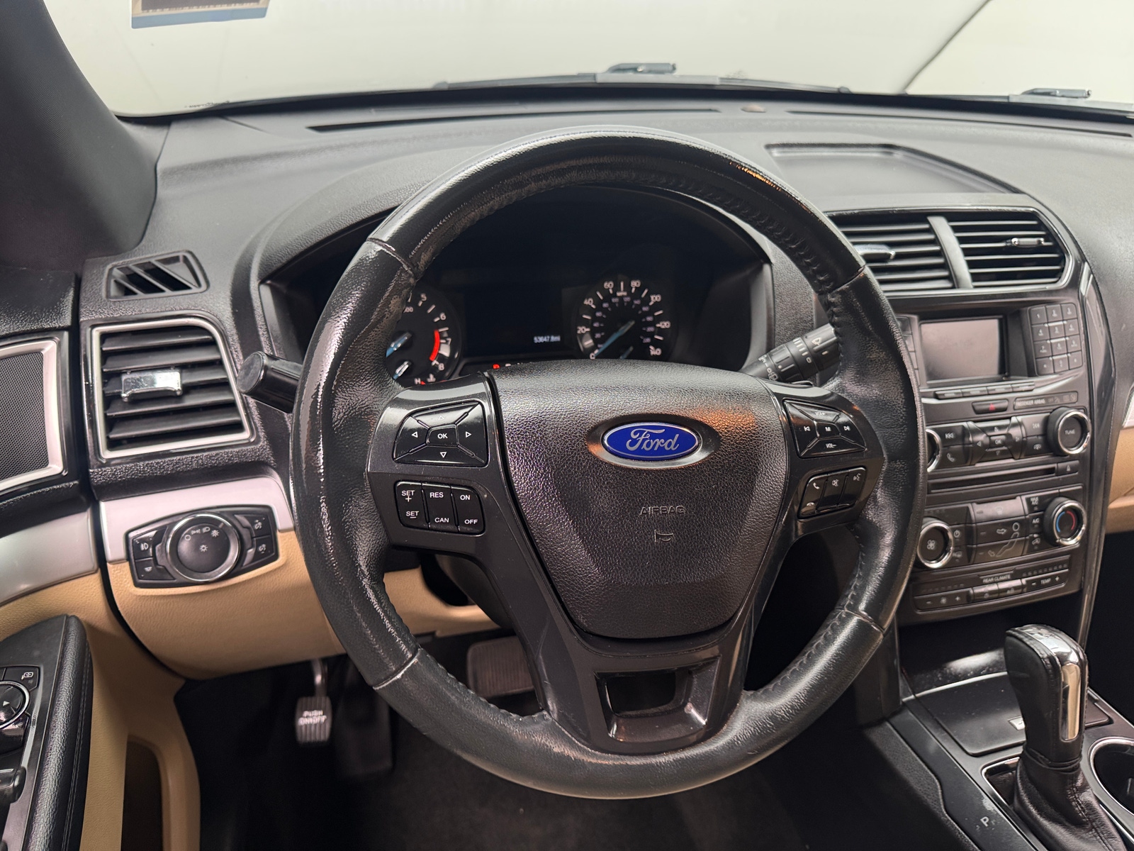 Thumbnail: 2017 Ford Explorer - 5