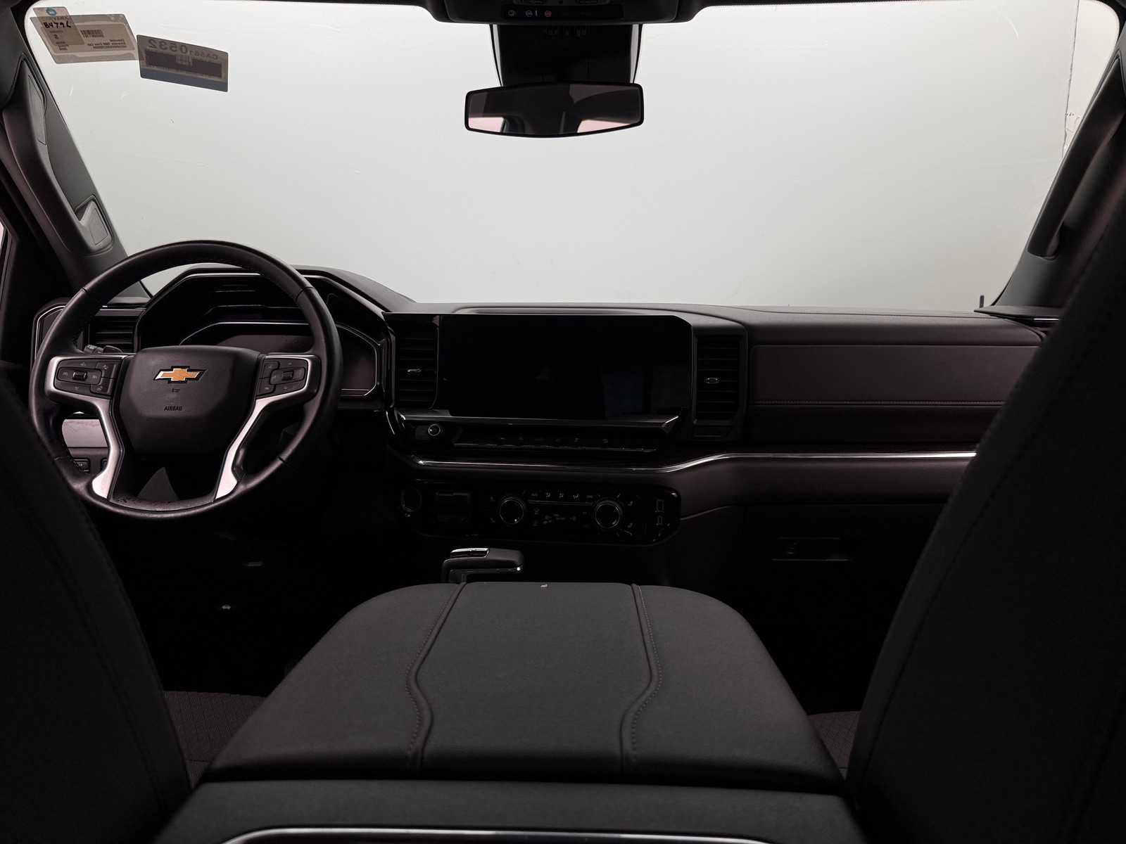 Thumbnail: 2024 Chevrolet Silverado 1500 - 3