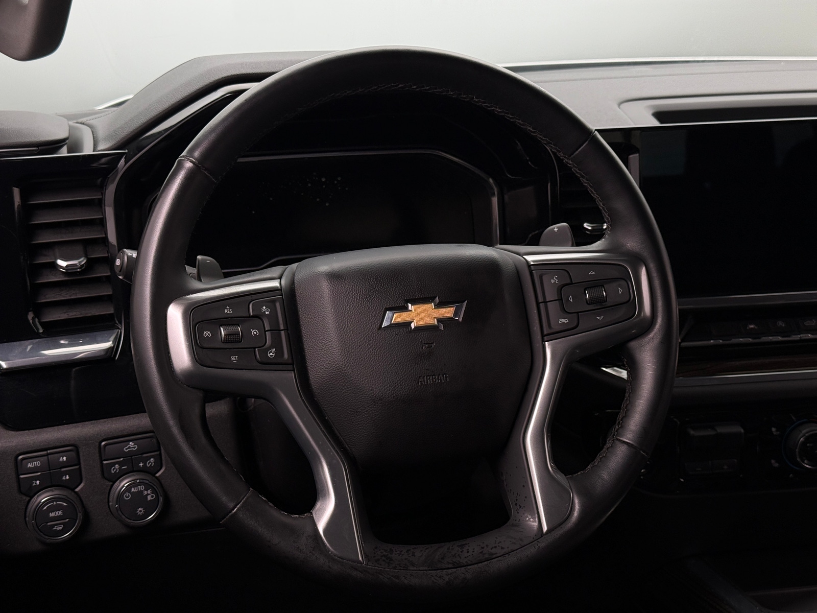 Thumbnail: 2024 Chevrolet Silverado 1500 - 5