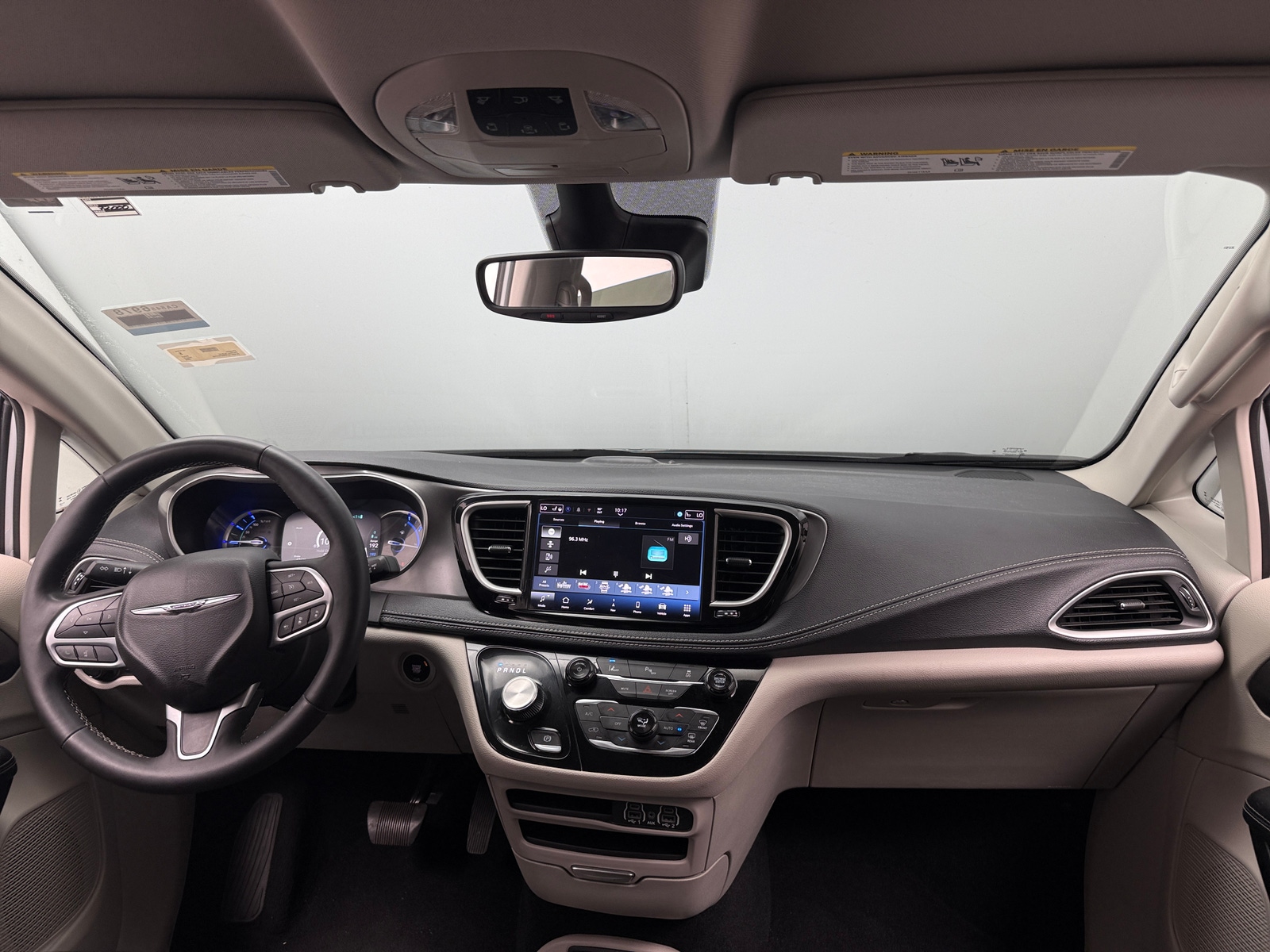 Thumbnail: 2024 Chrysler Pacifica - 2