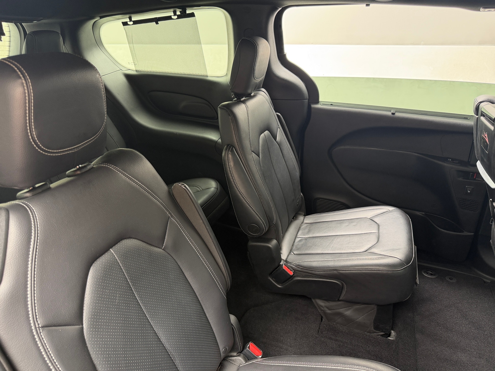 Thumbnail: 2021 Chrysler Pacifica - 5