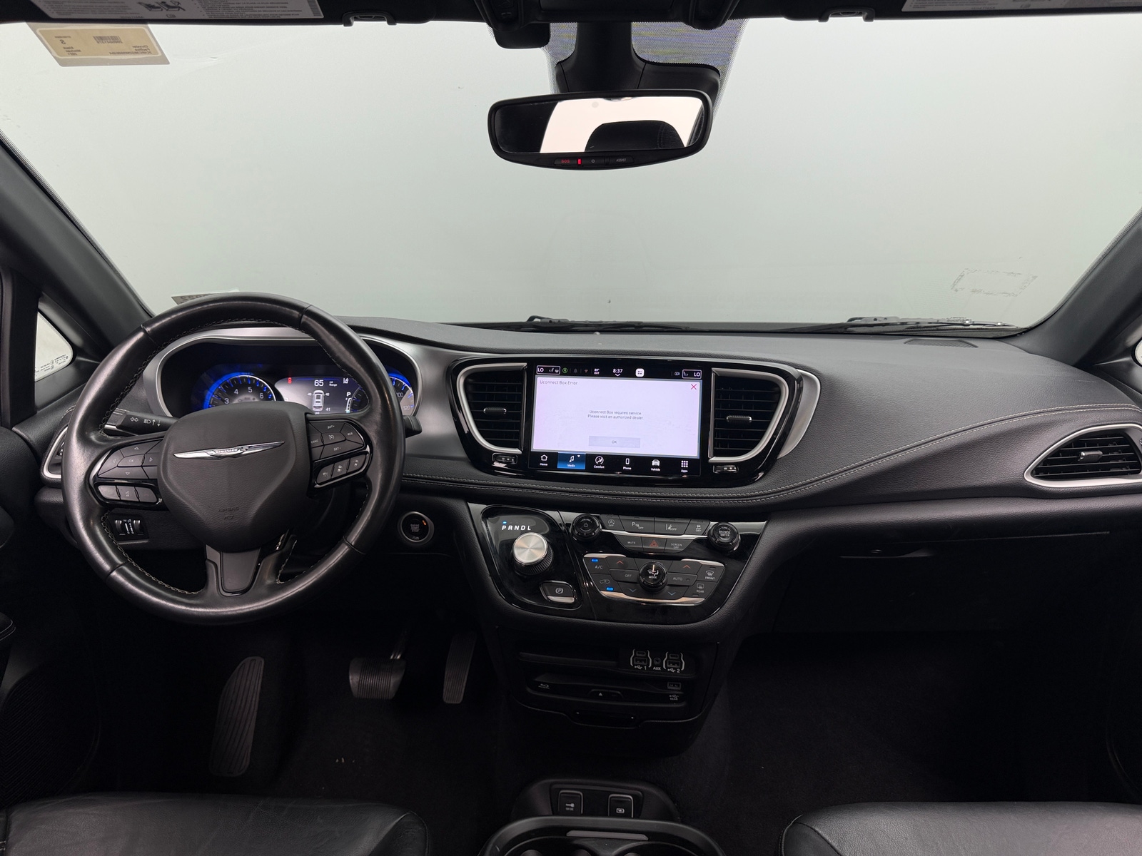 Thumbnail: 2021 Chrysler Pacifica - 2
