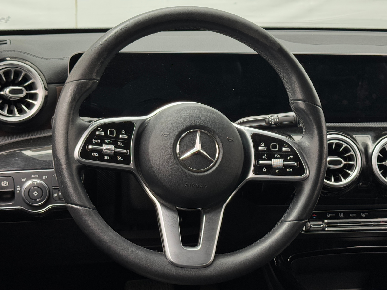 Thumbnail: 2020 Mercedes-Benz CLA - 4