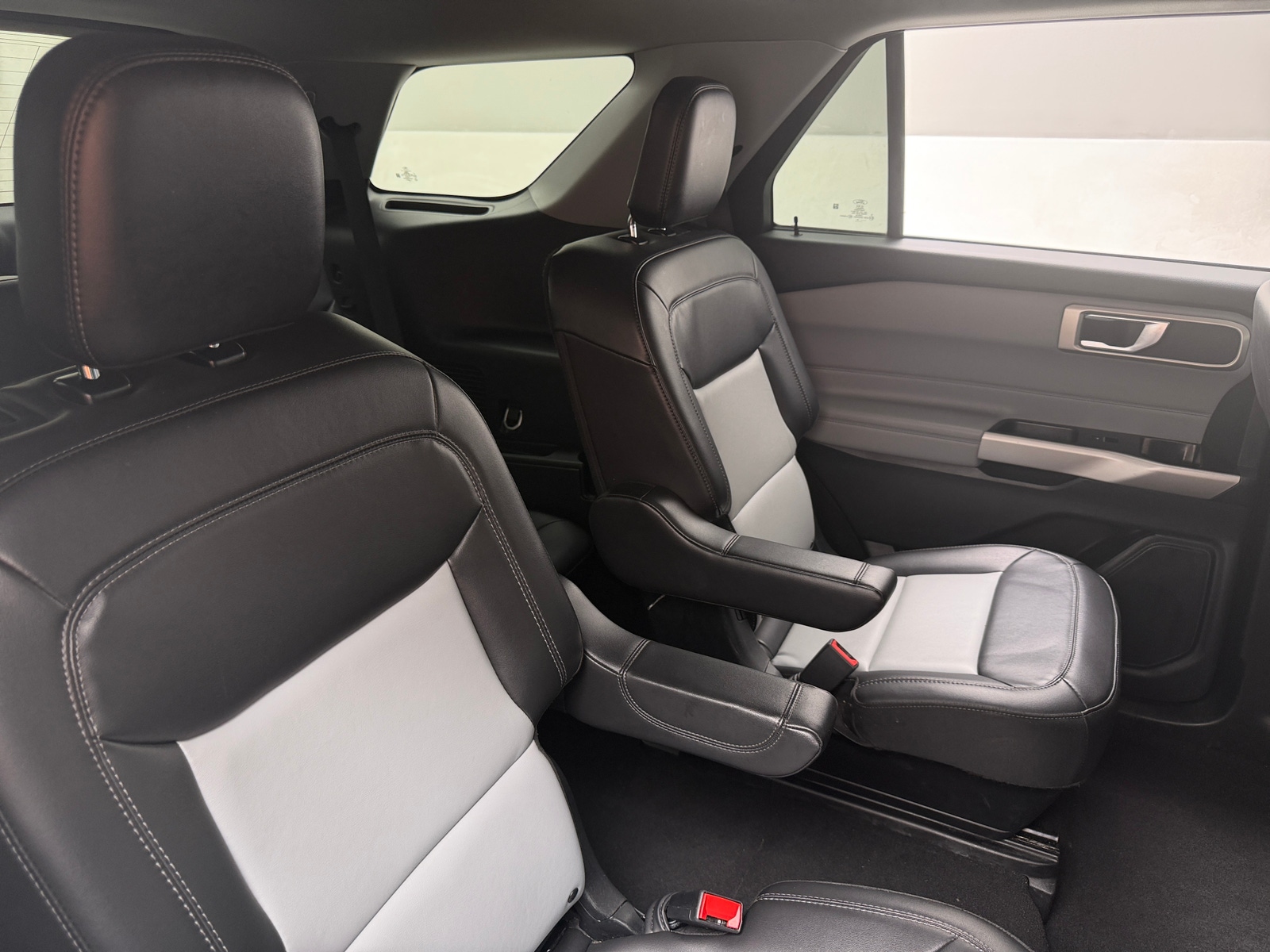 Thumbnail: 2024 Ford Explorer - 6