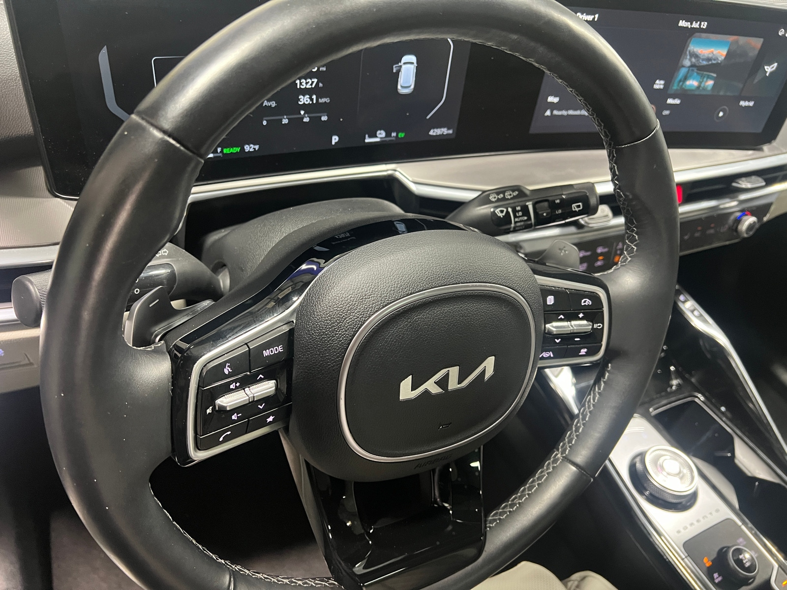 Thumbnail: 2025 Kia Sorento - 4