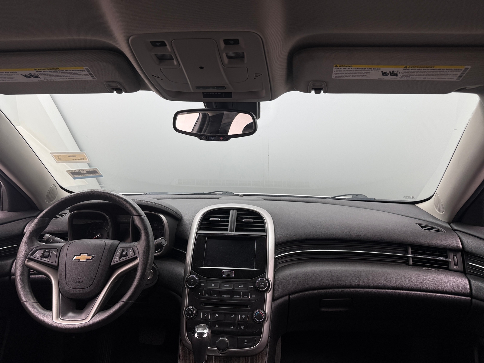 Thumbnail: 2015 Chevrolet Malibu - 3