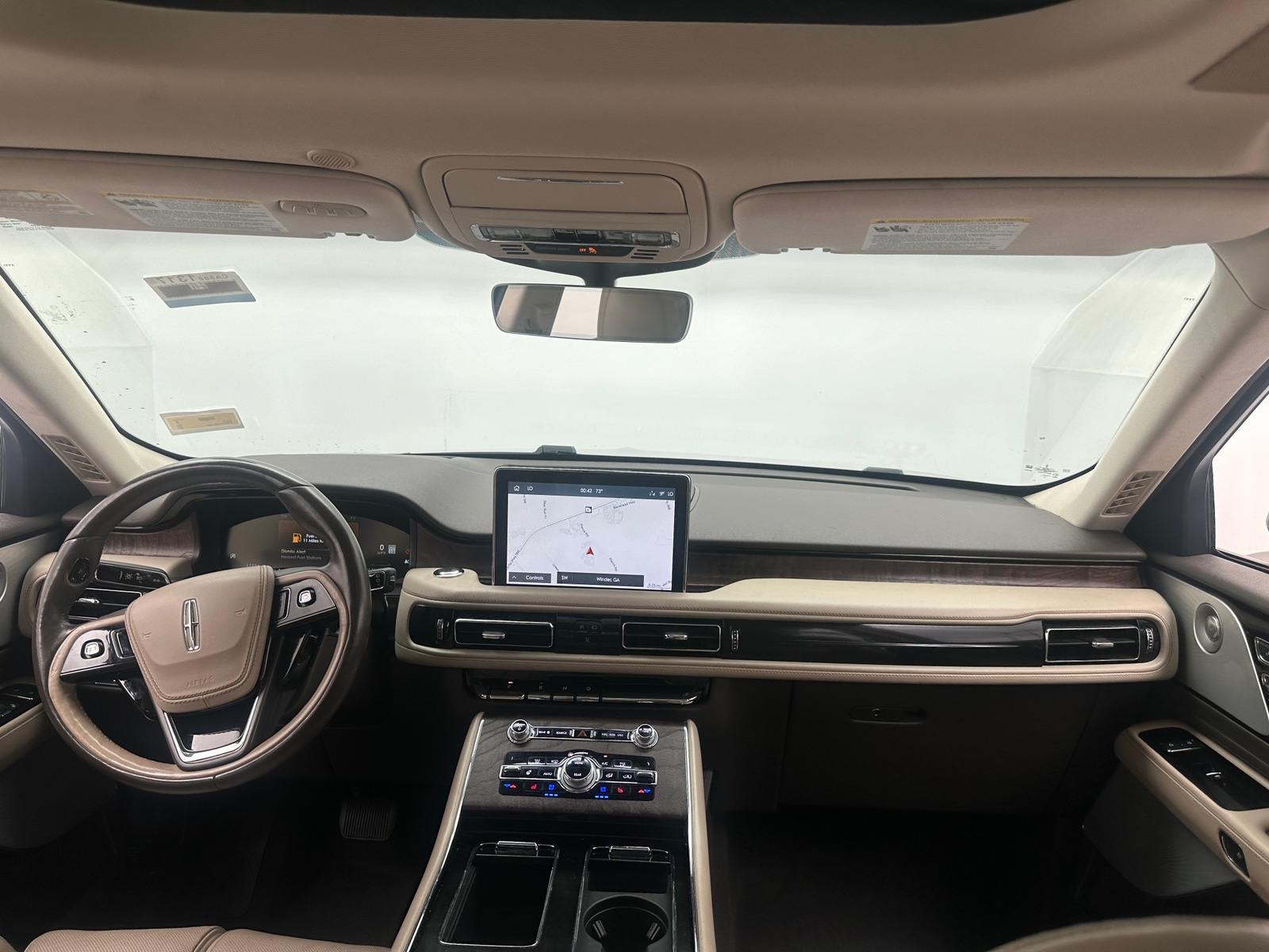 Thumbnail: 2020 Lincoln Aviator - 2