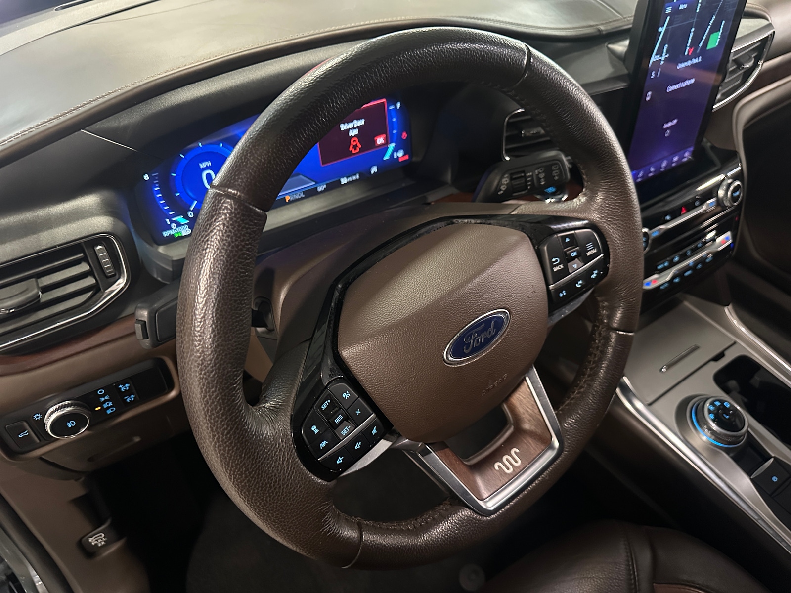 Thumbnail: 2023 Ford Explorer - 4