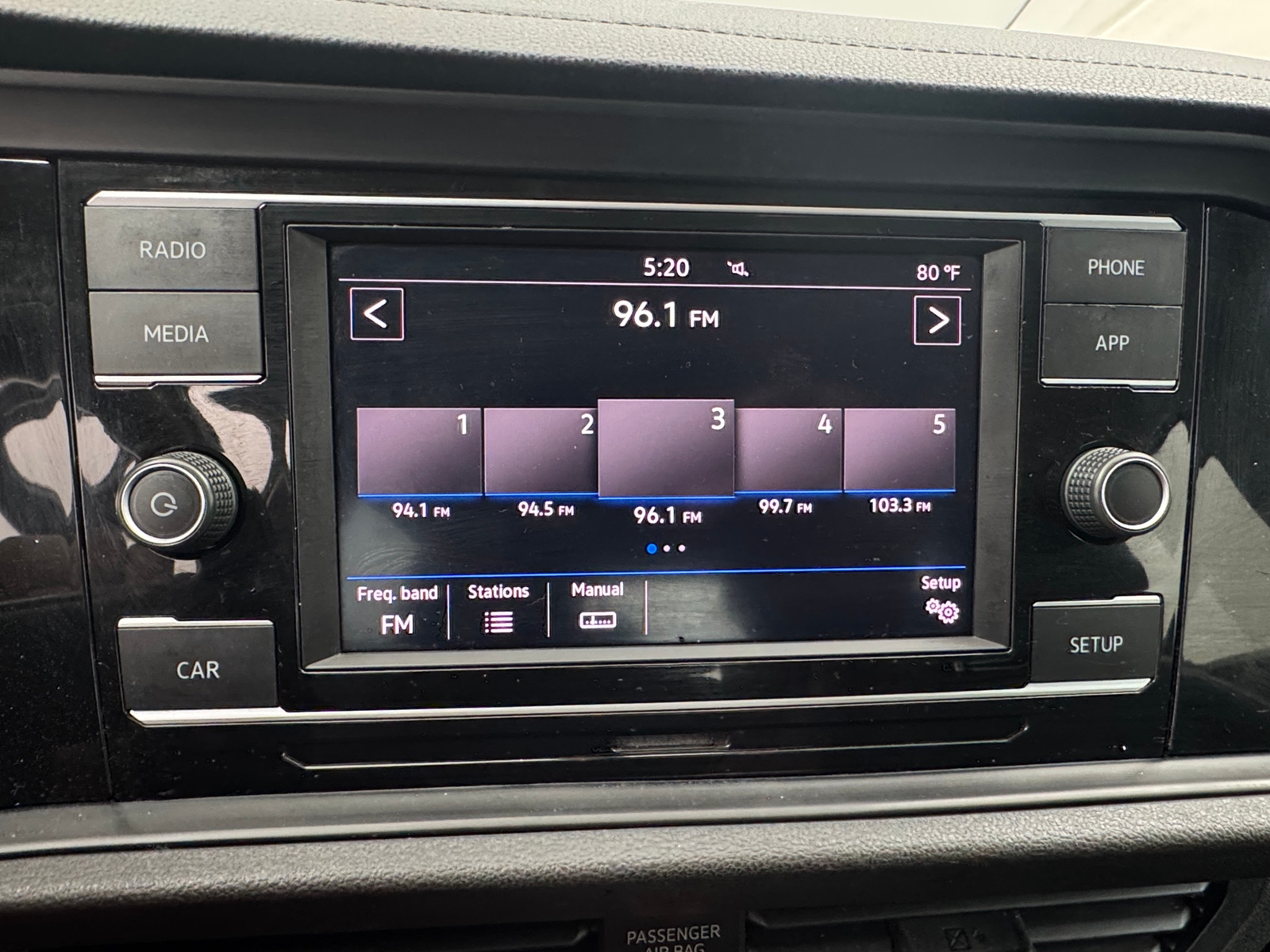 Thumbnail: 2019 Volkswagen Jetta - 4