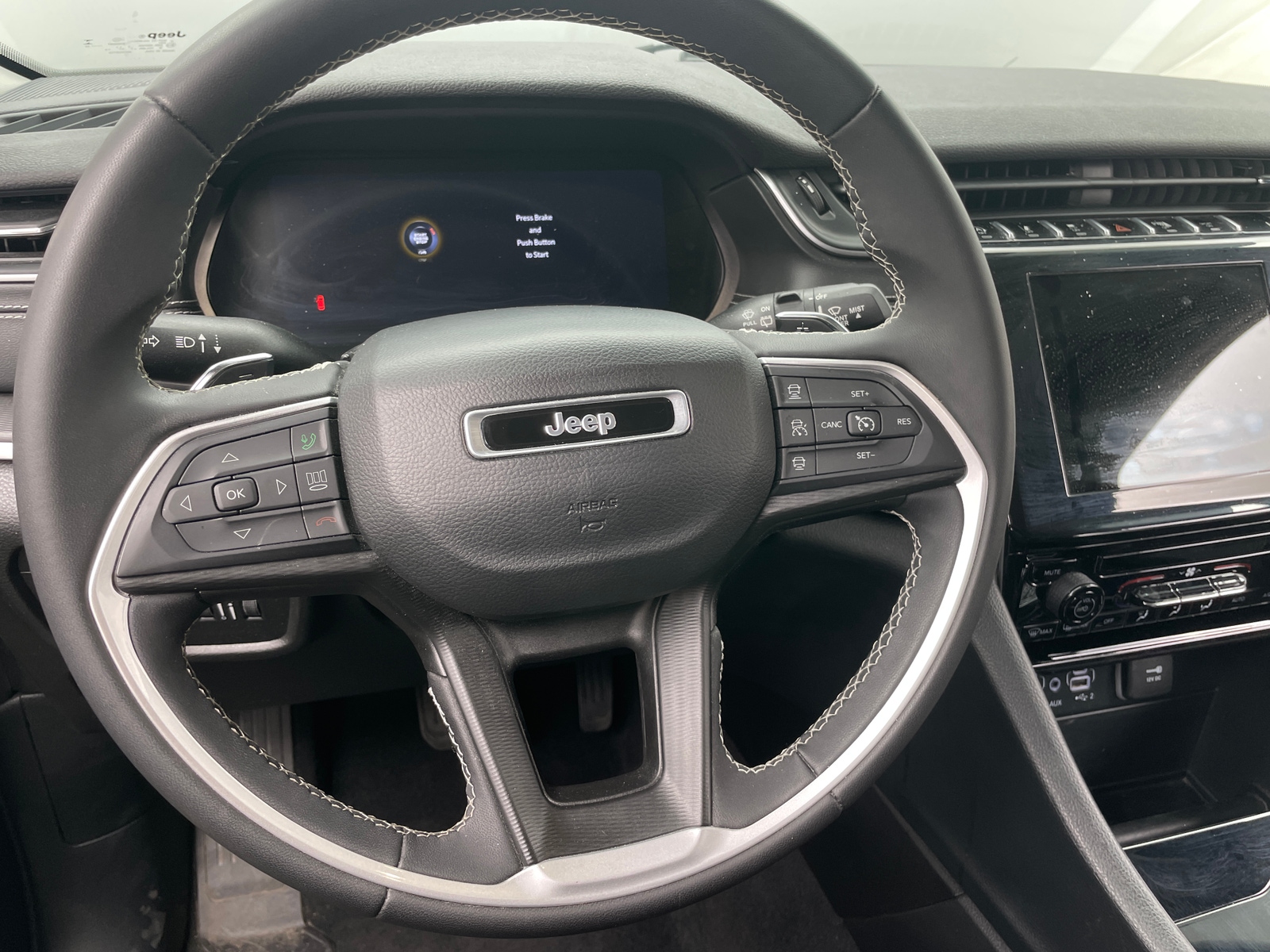 Thumbnail: 2023 Jeep Grand Cherokee - 5