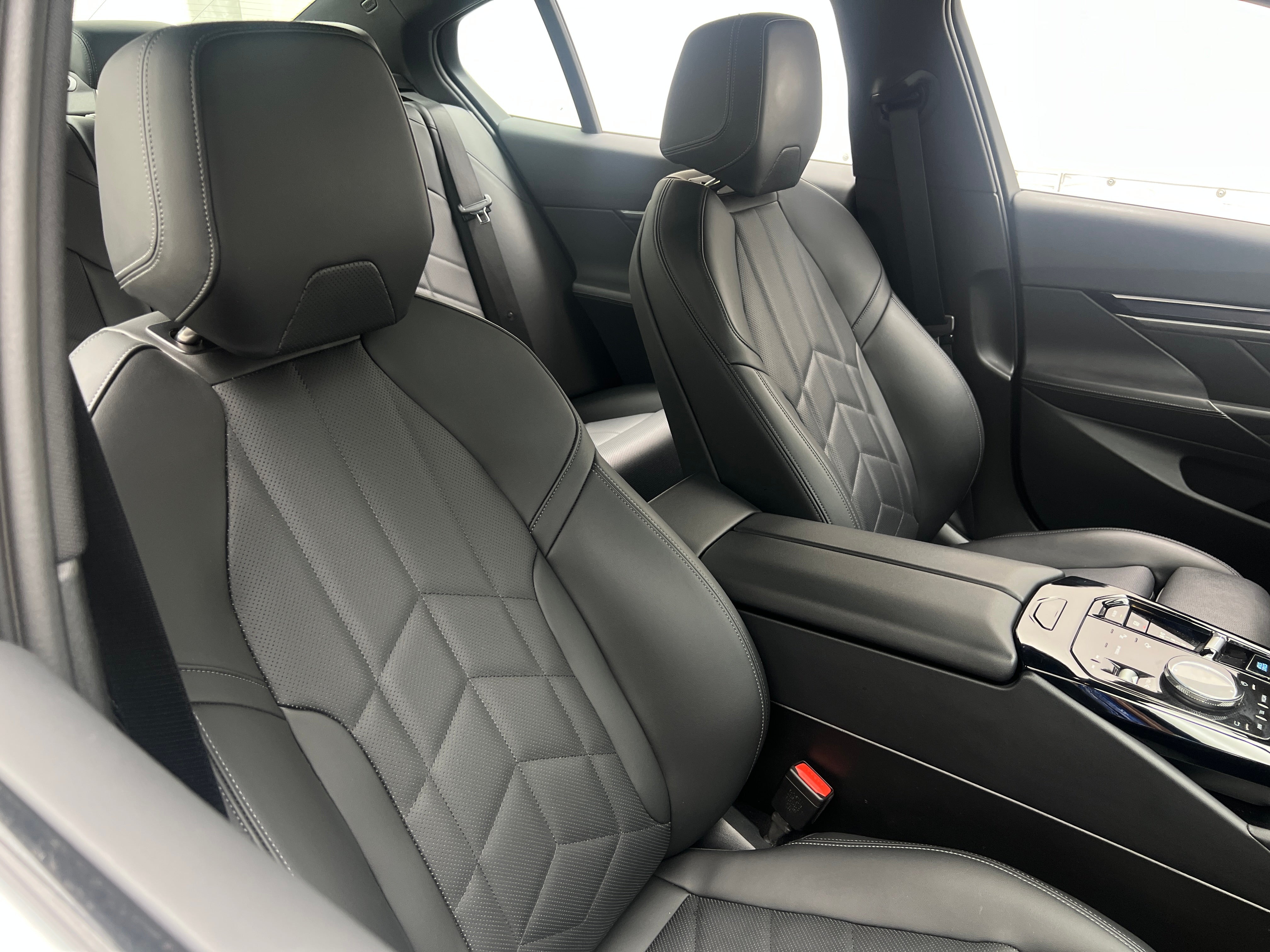 Used 2024 BMW i5 40 with VIN WBY33FK05RCS80027 for sale in Oak Creek, WI