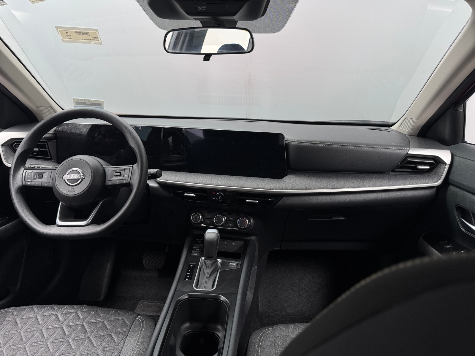 Thumbnail: 2025 Nissan Kicks - 3