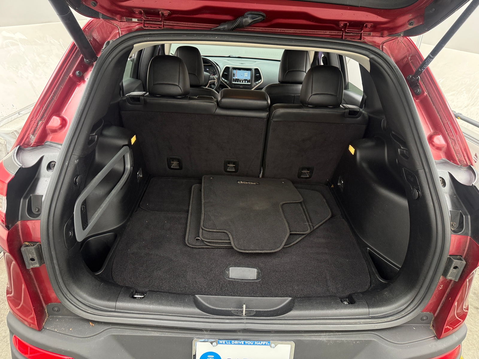 Thumbnail: 2014 Jeep Cherokee - 6