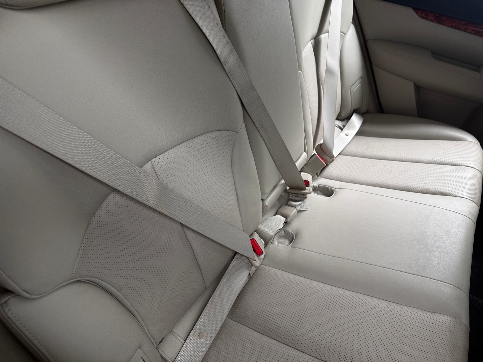 Thumbnail: 2011 Subaru Outback - 5