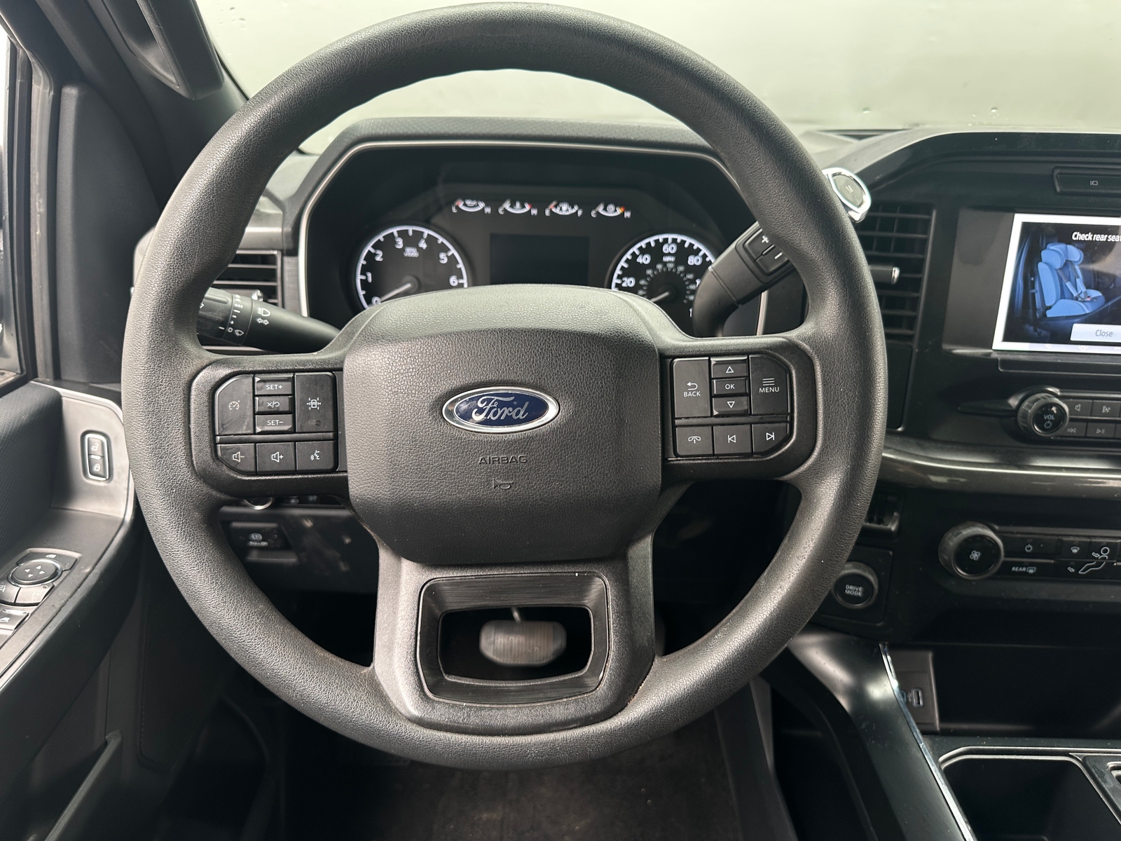 Thumbnail: 2023 Ford Econoline - 5