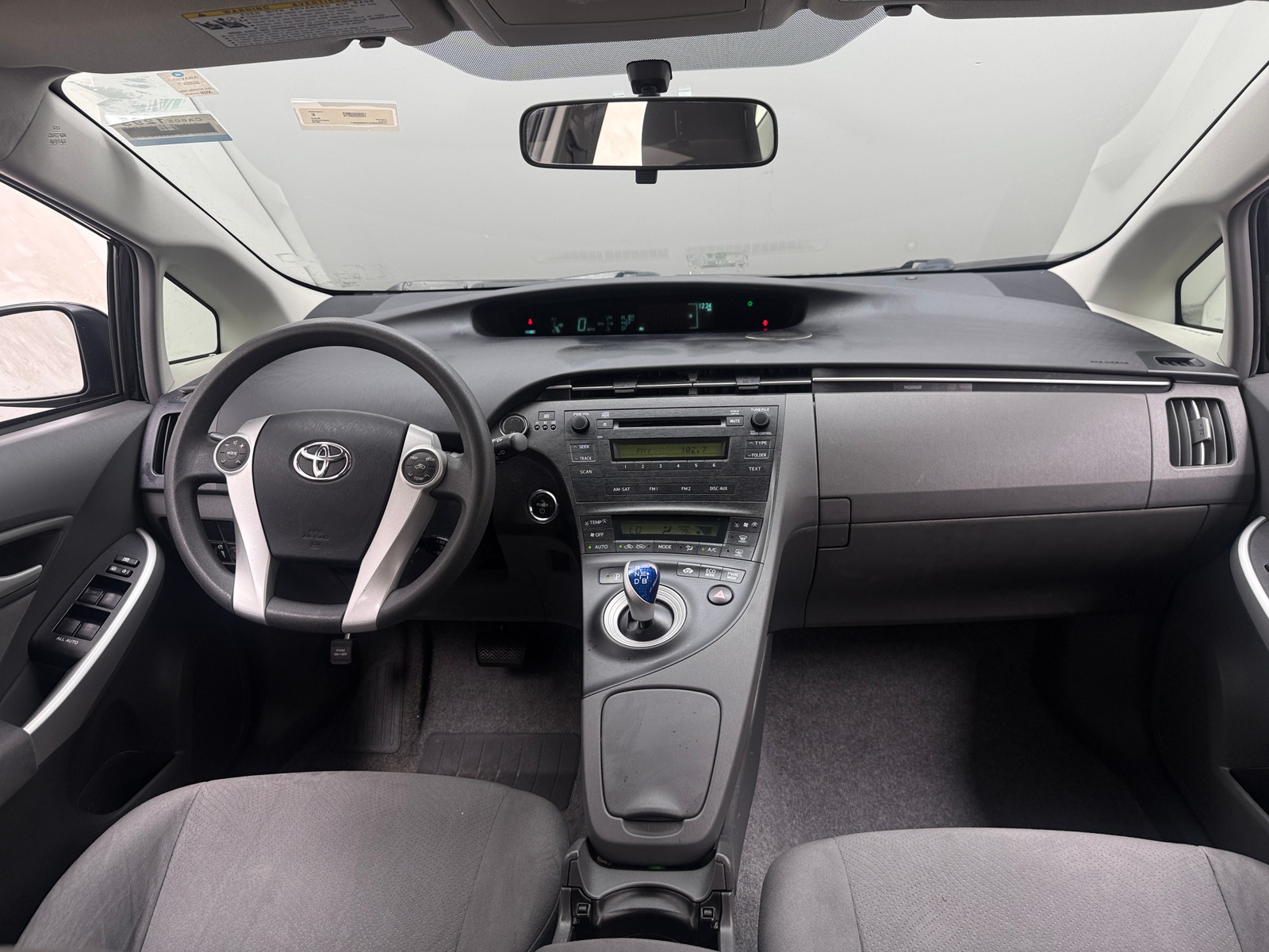 Thumbnail: 2010 Toyota Prius - 3