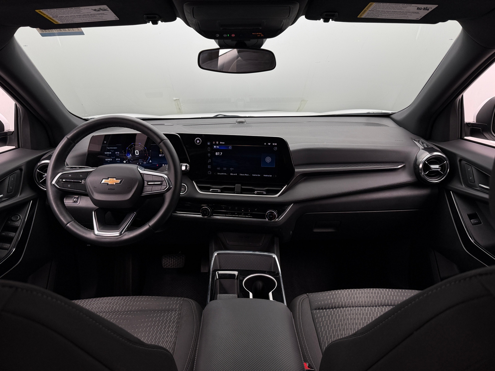 Thumbnail: 2025 Chevrolet Equinox - 3