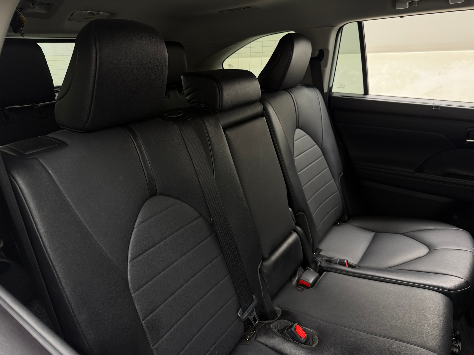 Thumbnail: 2021 Toyota Highlander - 5