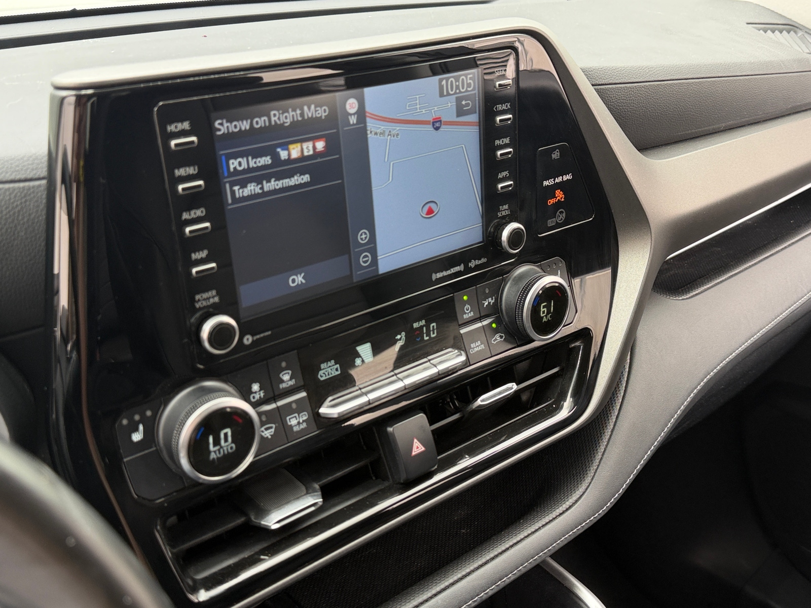 Thumbnail: 2021 Toyota Highlander - 3