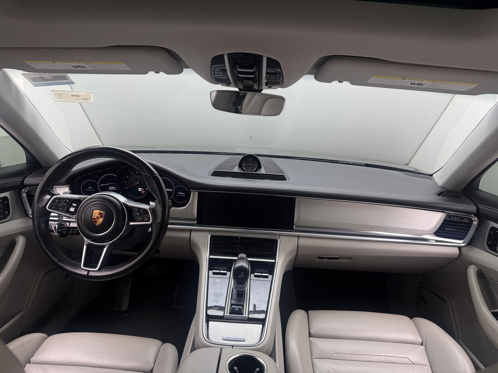 Thumbnail: 2017 Porsche Panamera - 2