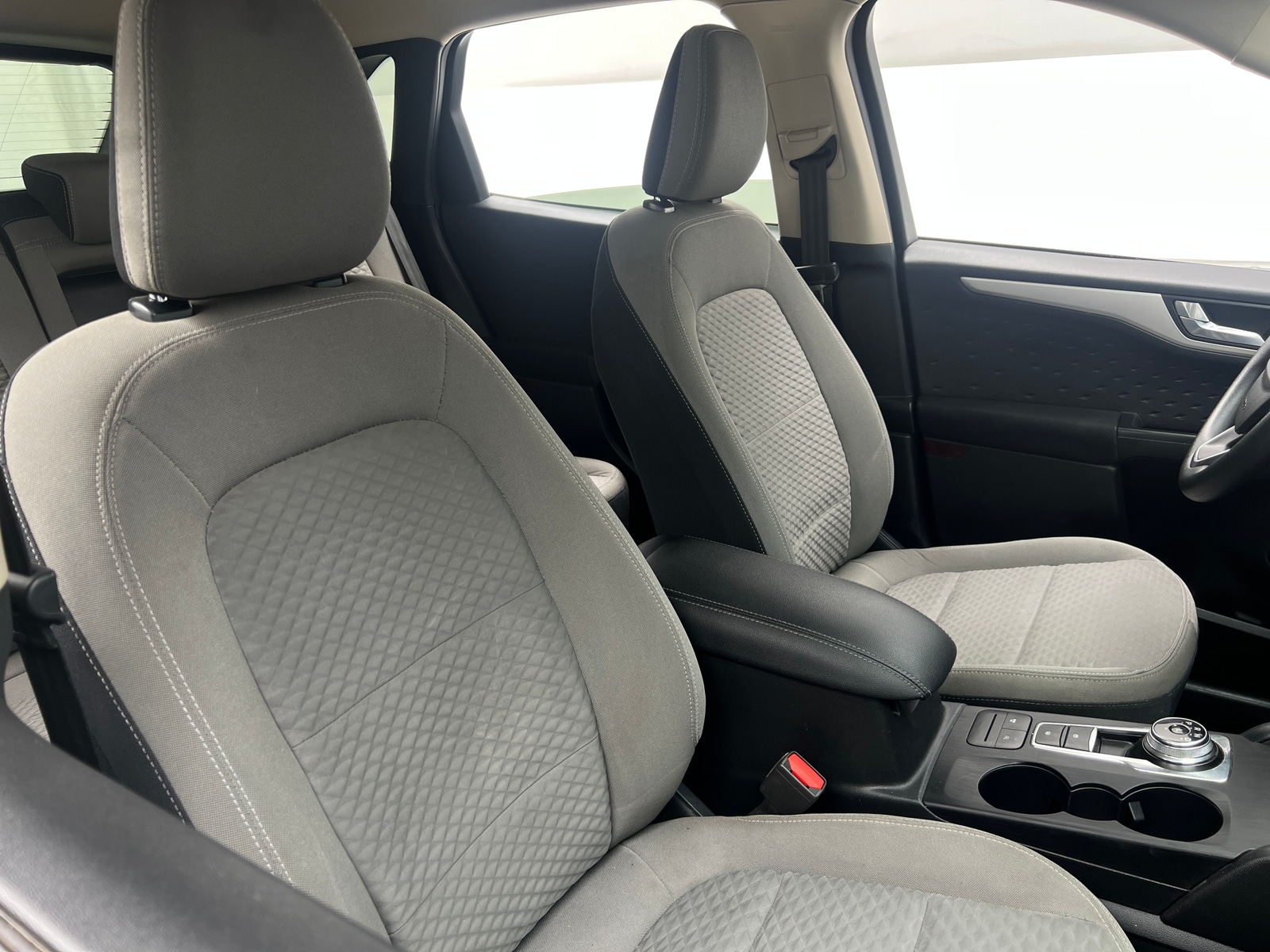Thumbnail: 2020 Ford Escape - 2