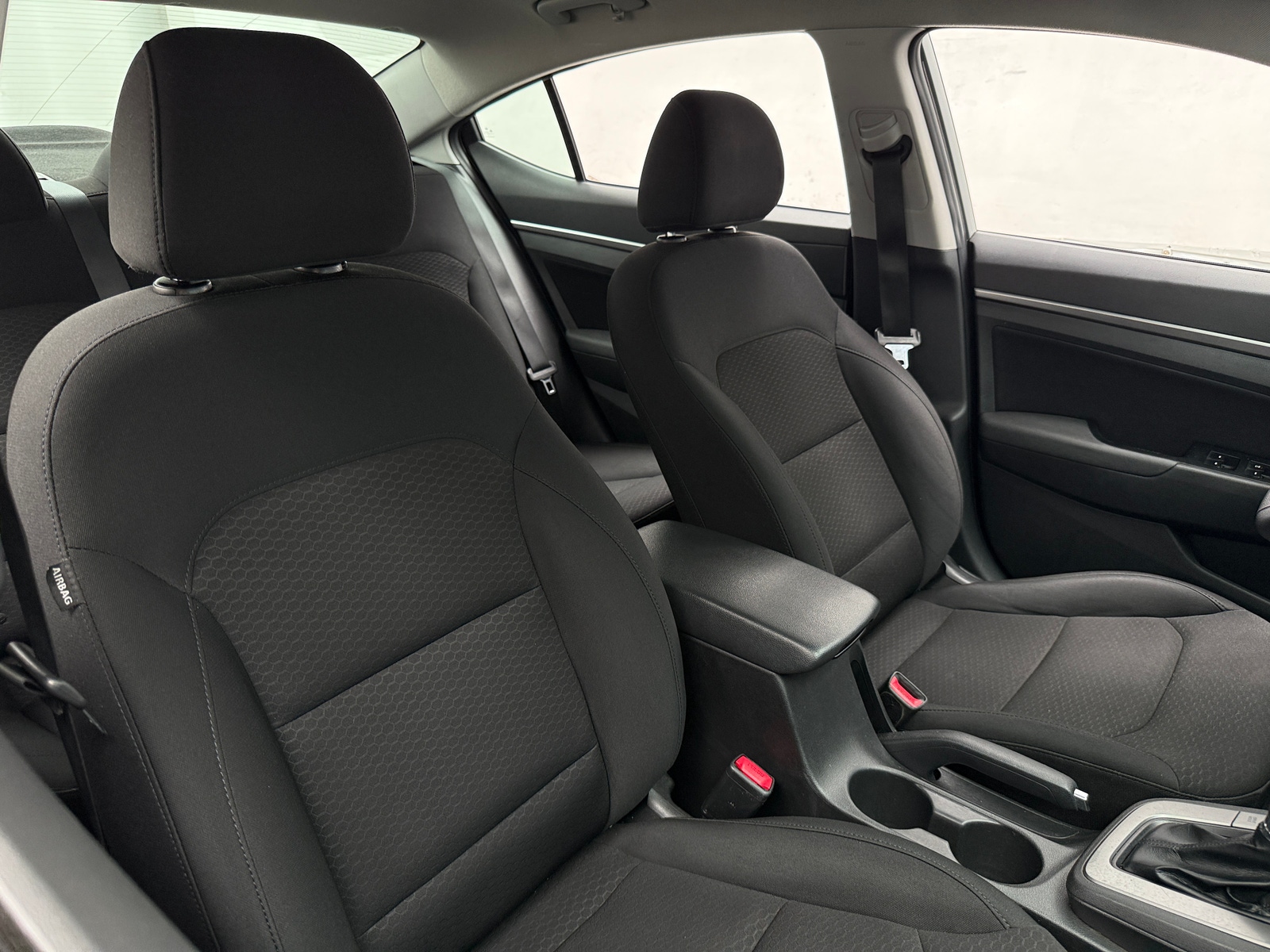 Thumbnail: 2020 Hyundai Elantra - 2