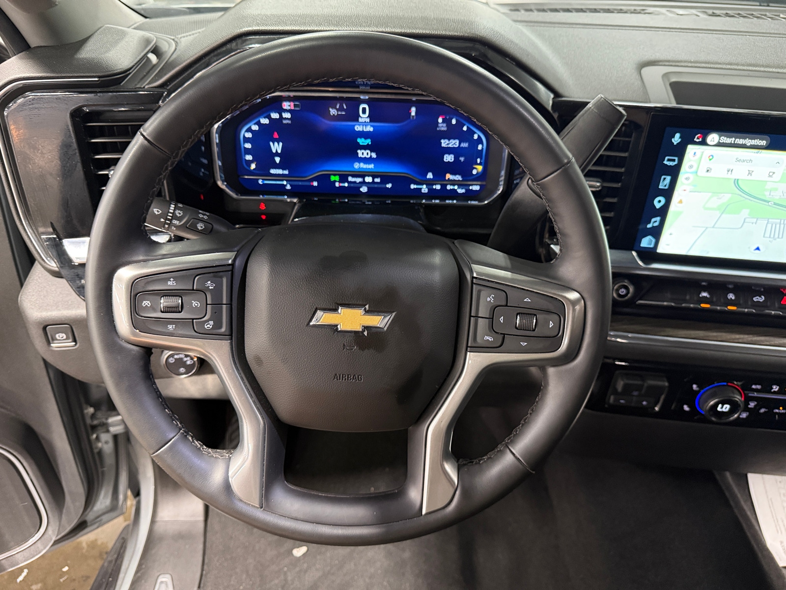 Thumbnail: 2025 Chevrolet Silverado 1500 - 5