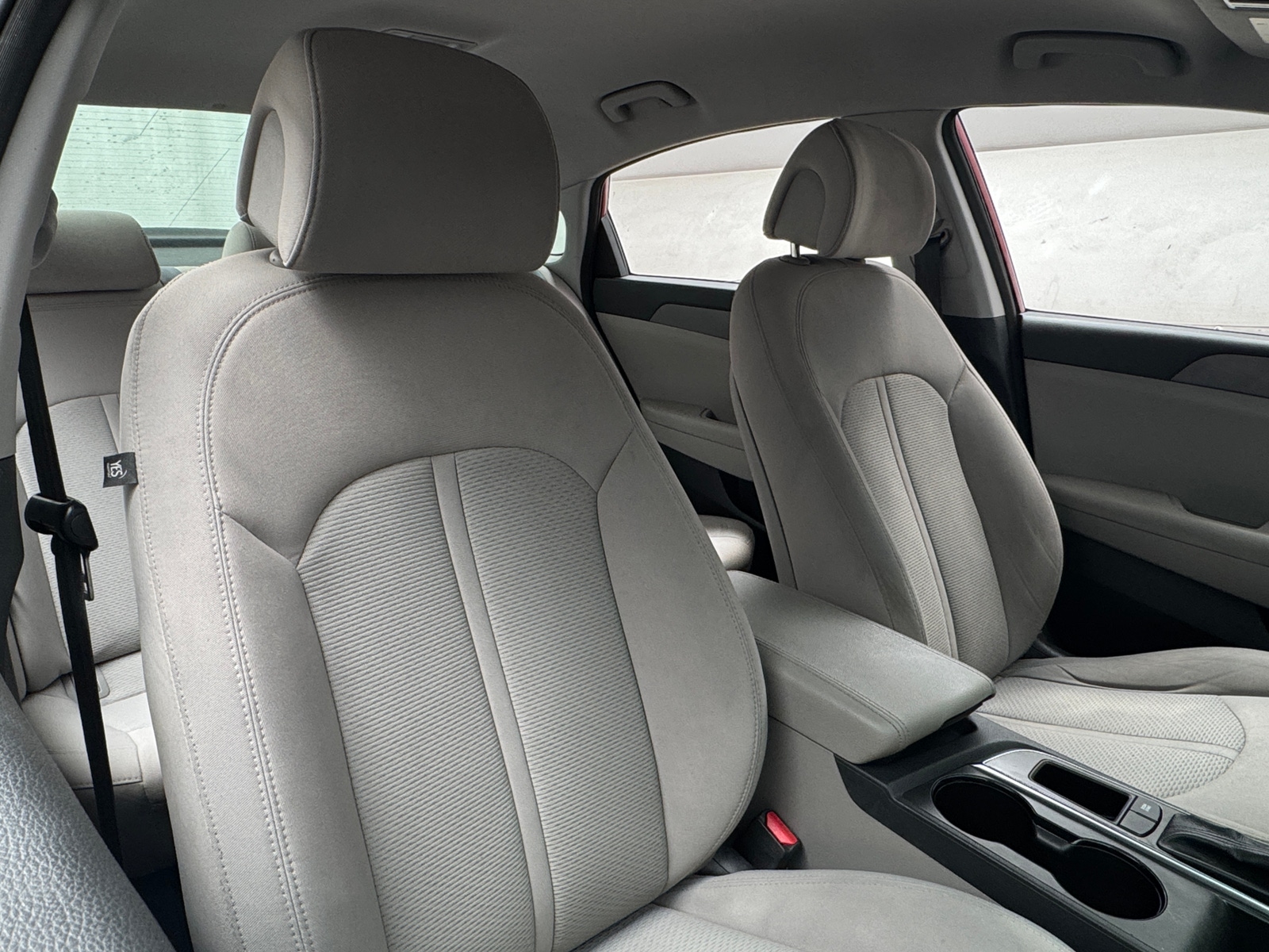 Thumbnail: 2015 Hyundai Sonata - 2