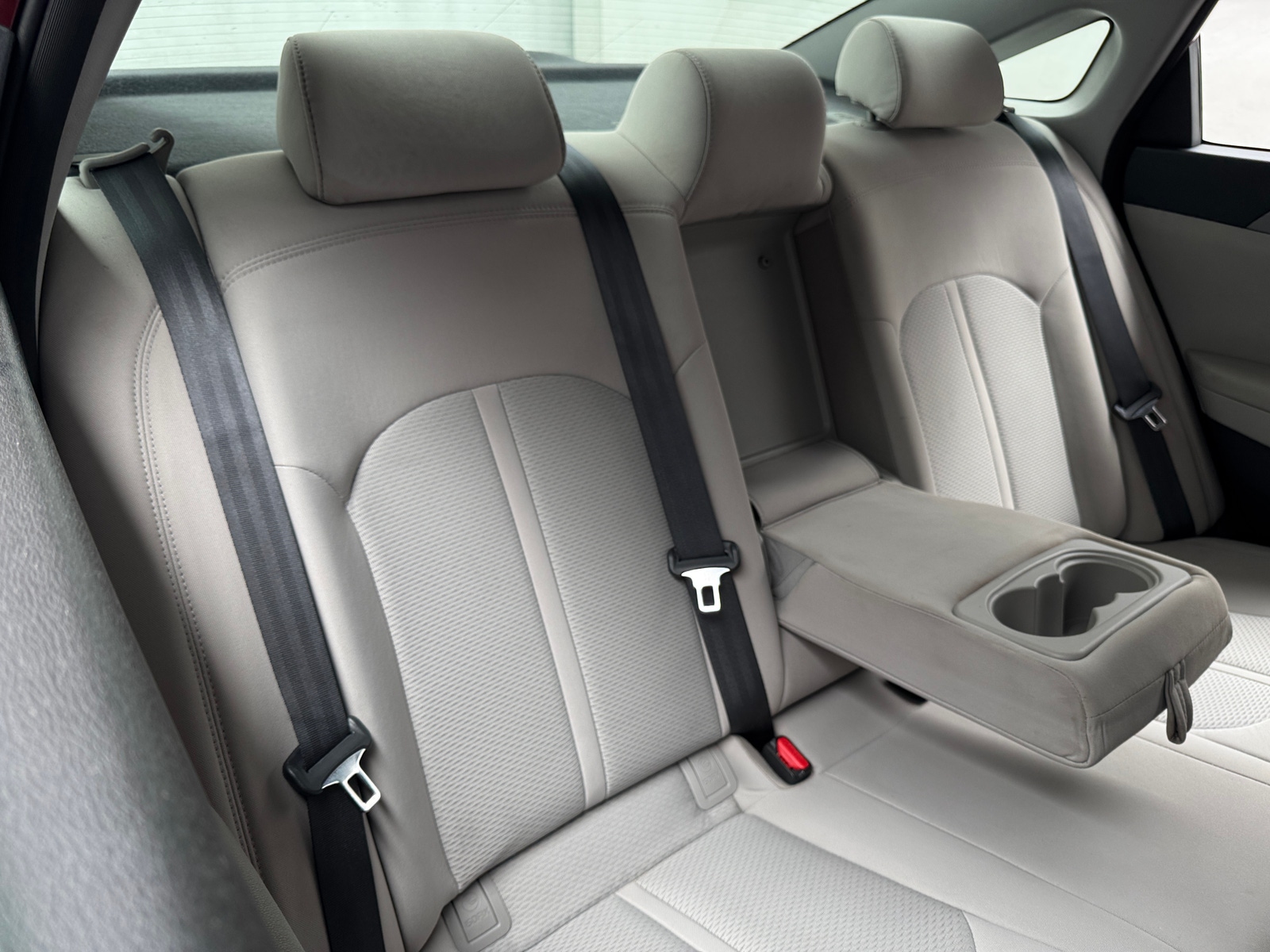 Thumbnail: 2015 Hyundai Sonata - 6