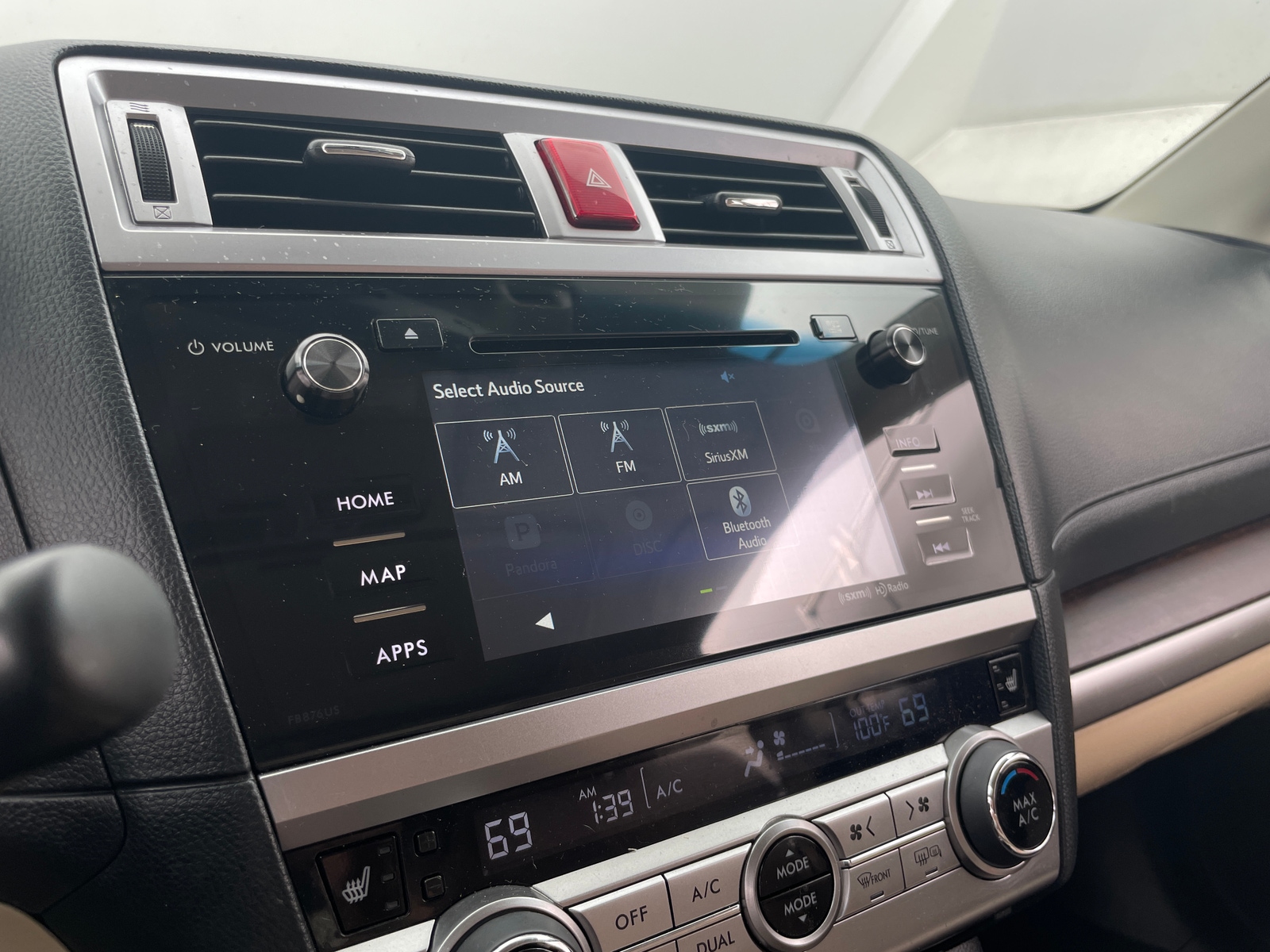 Thumbnail: 2017 Subaru Outback - 3