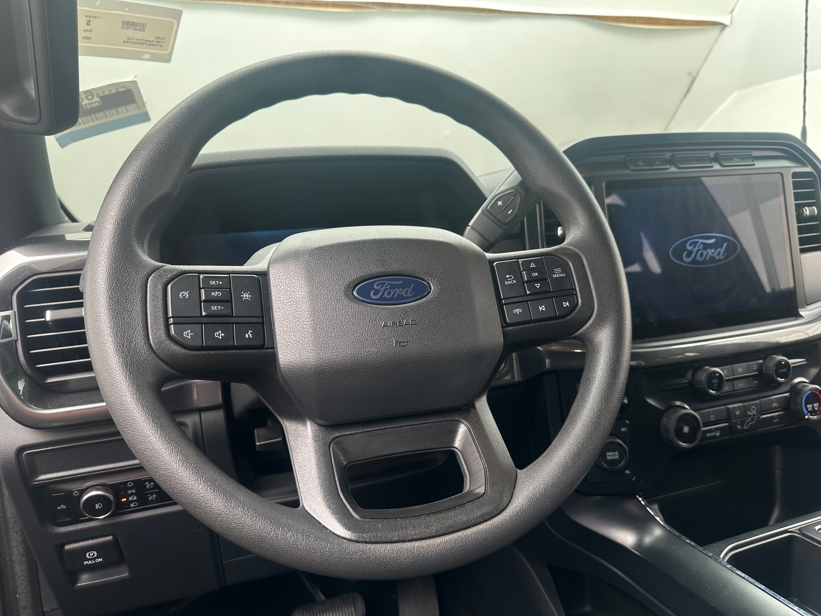 Thumbnail: 2024 Ford Econoline - 5