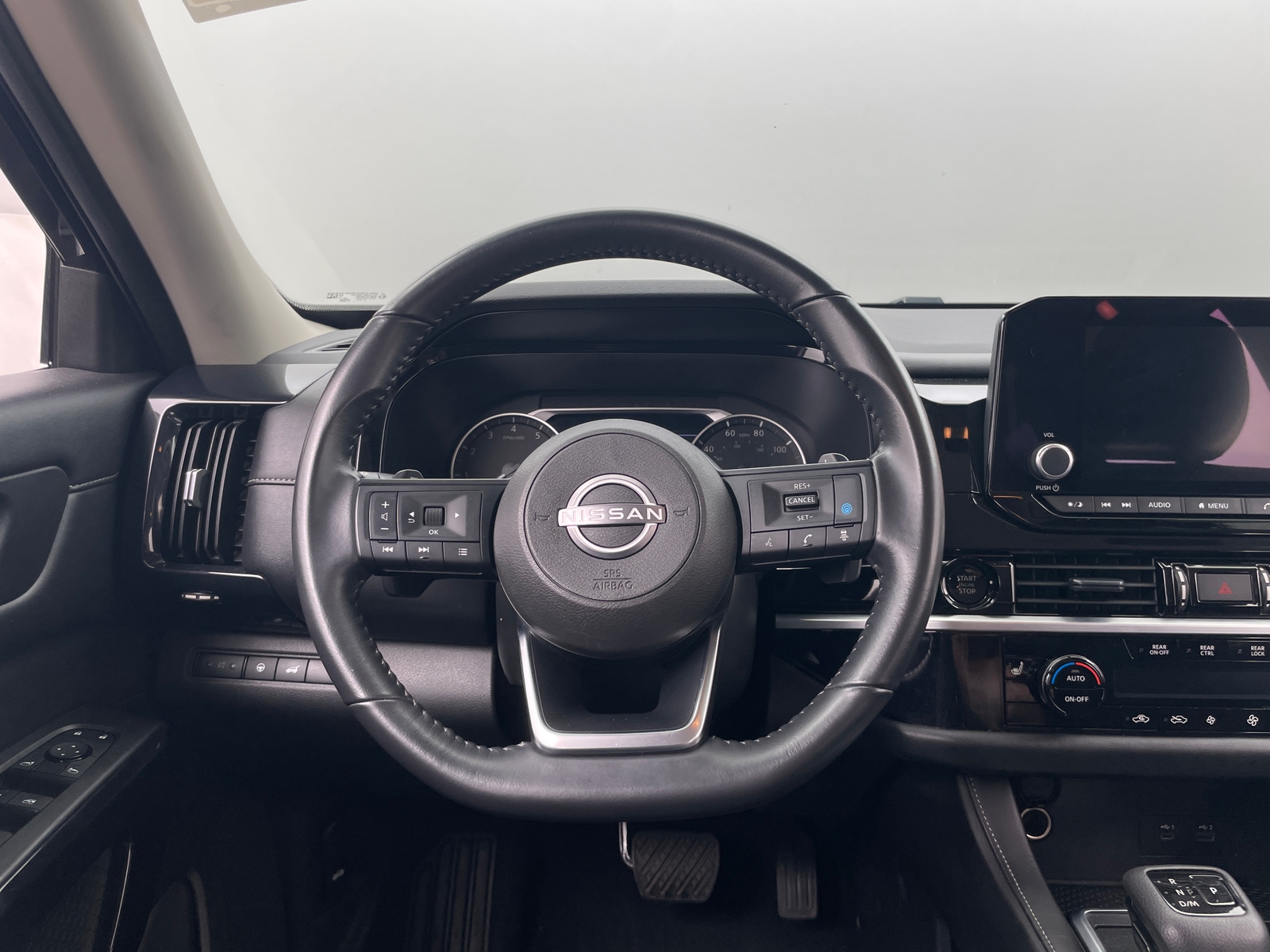 Thumbnail: 2025 Nissan Pathfinder - 5
