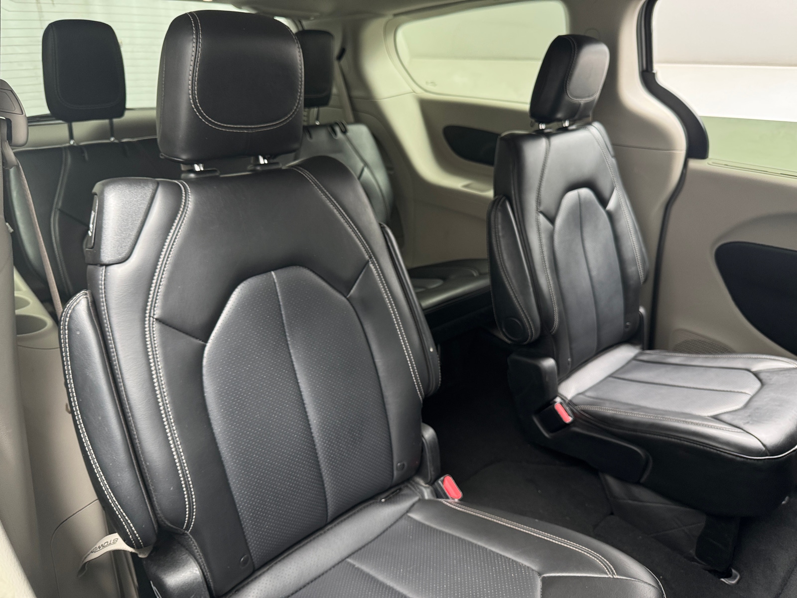 Thumbnail: 2024 Chrysler Pacifica - 5