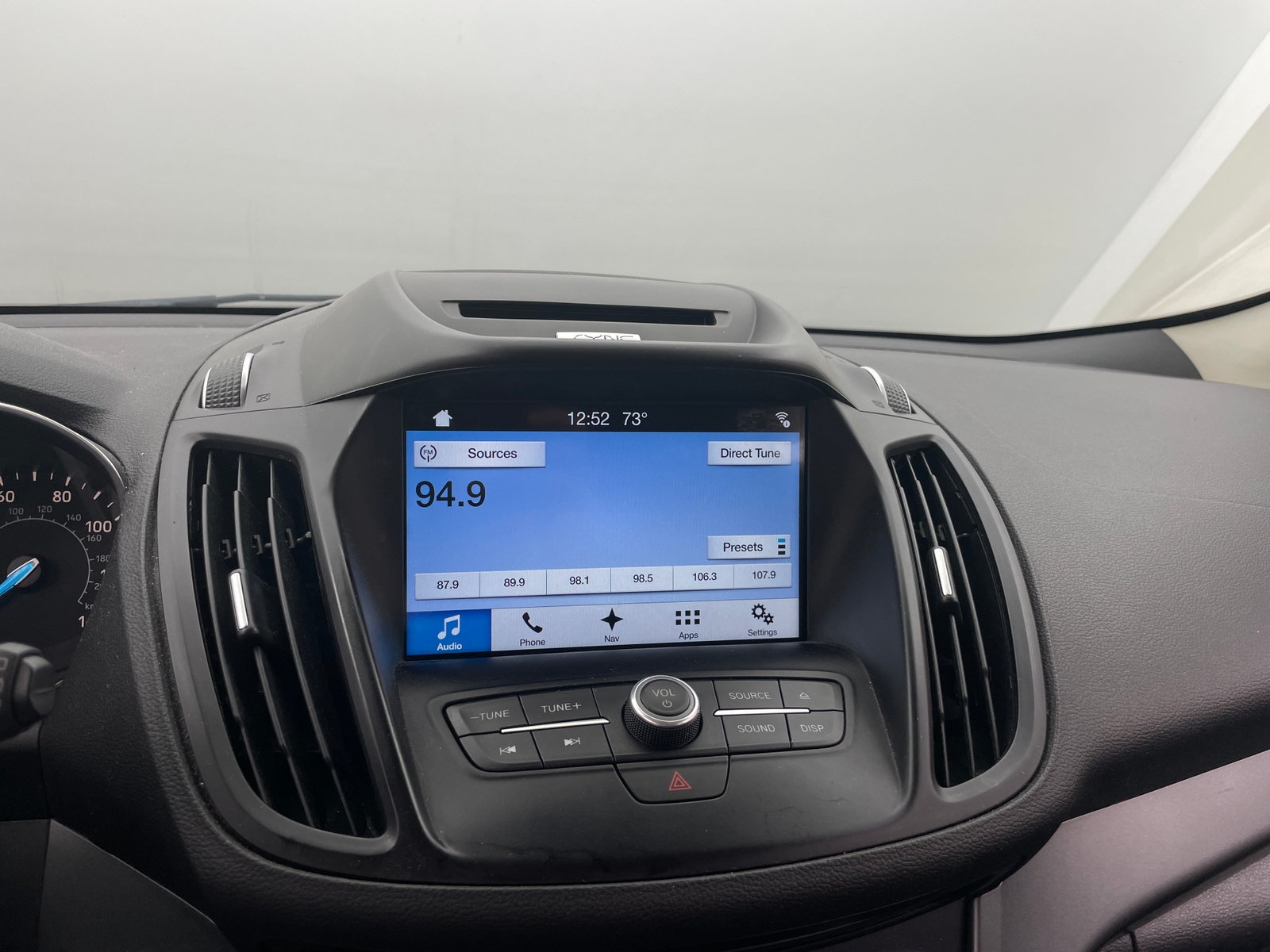 Thumbnail: 2017 Ford Escape - 3