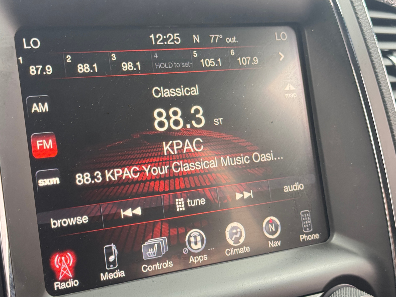 Thumbnail: 2016 Dodge Durango - 3