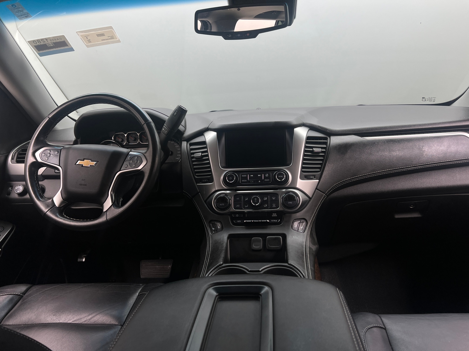 Thumbnail: 2019 Chevrolet Tahoe - 2