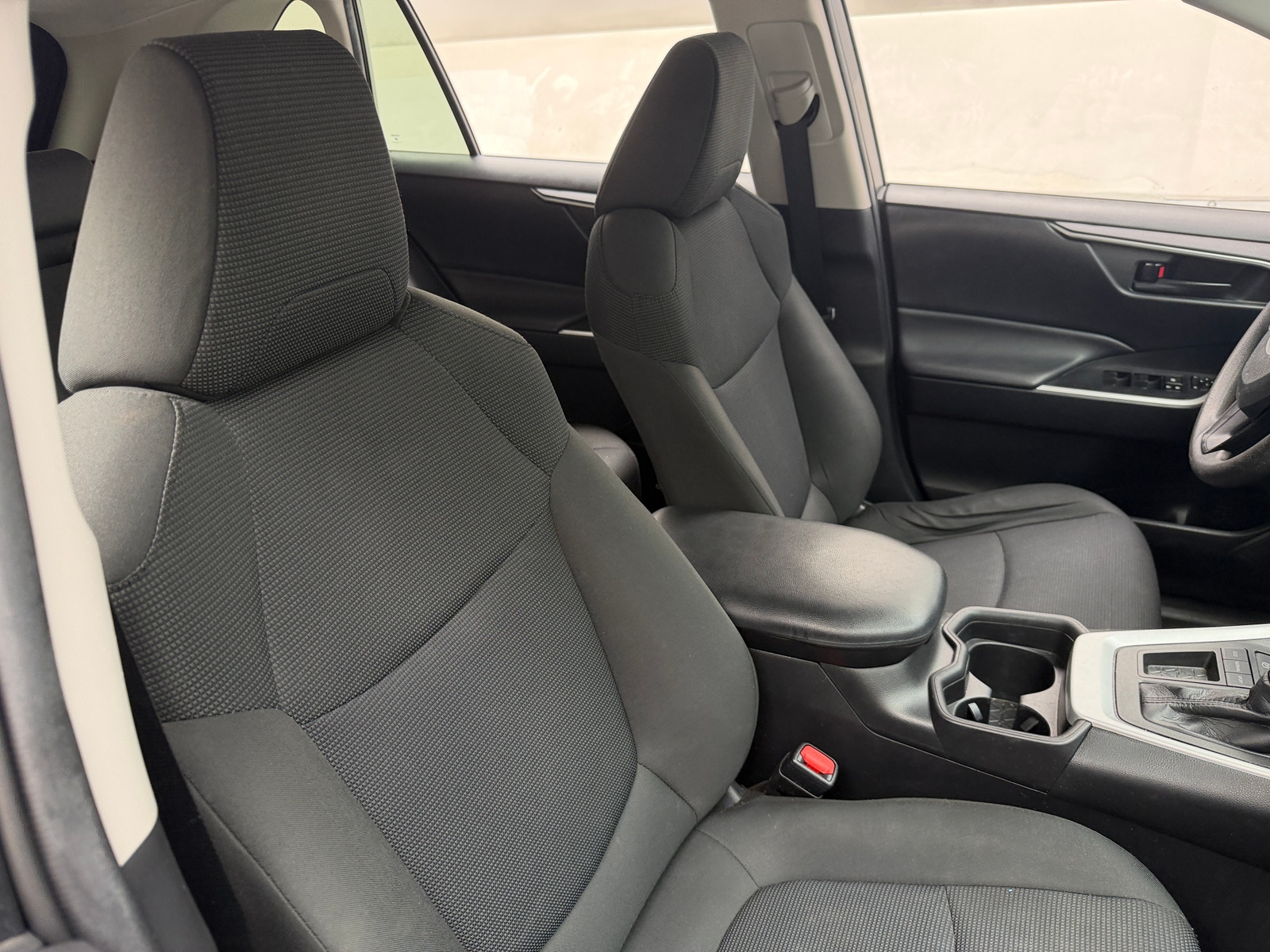 Thumbnail: 2021 Toyota RAV4 - 2