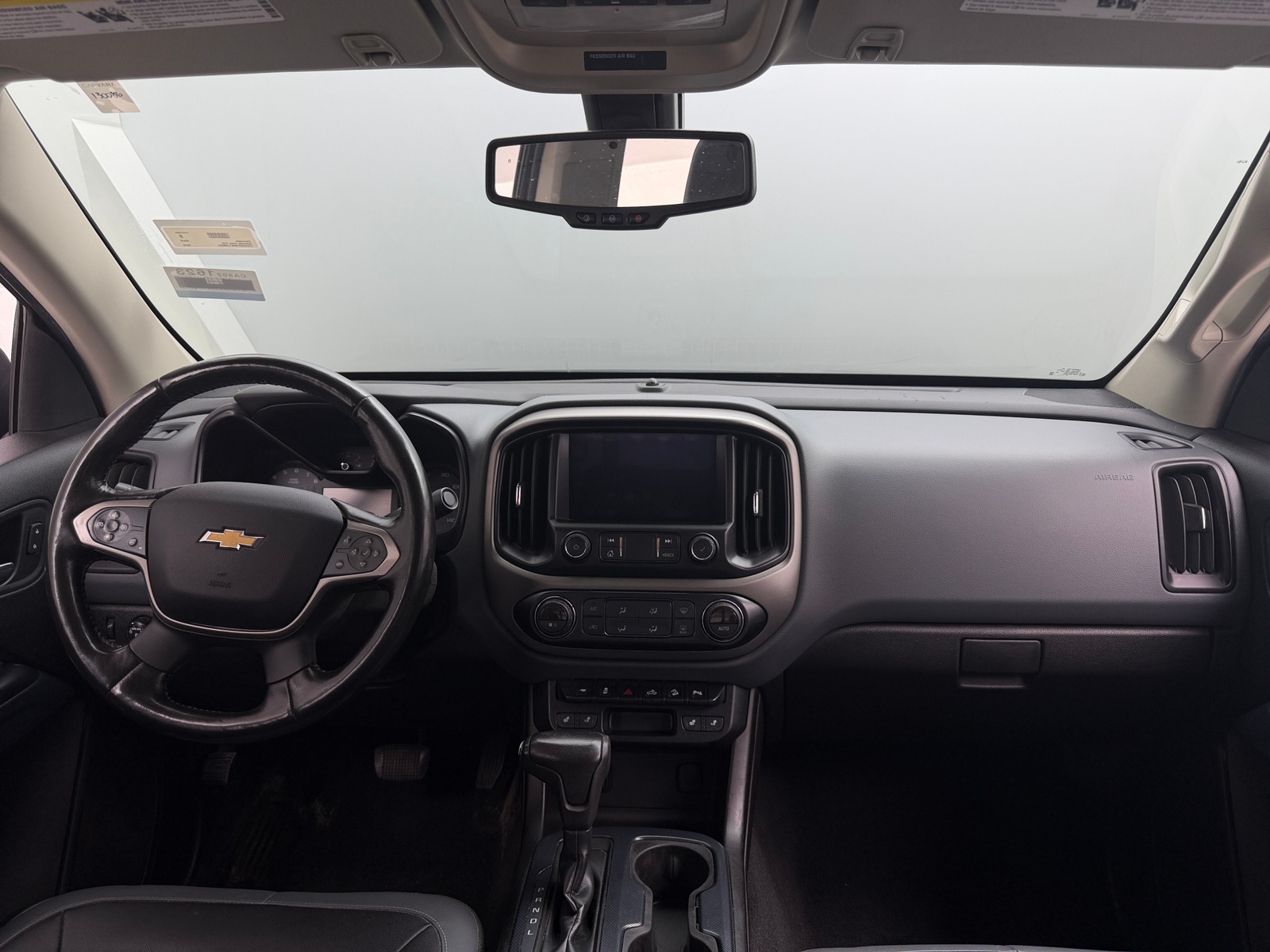 Thumbnail: 2019 Chevrolet Colorado - 3