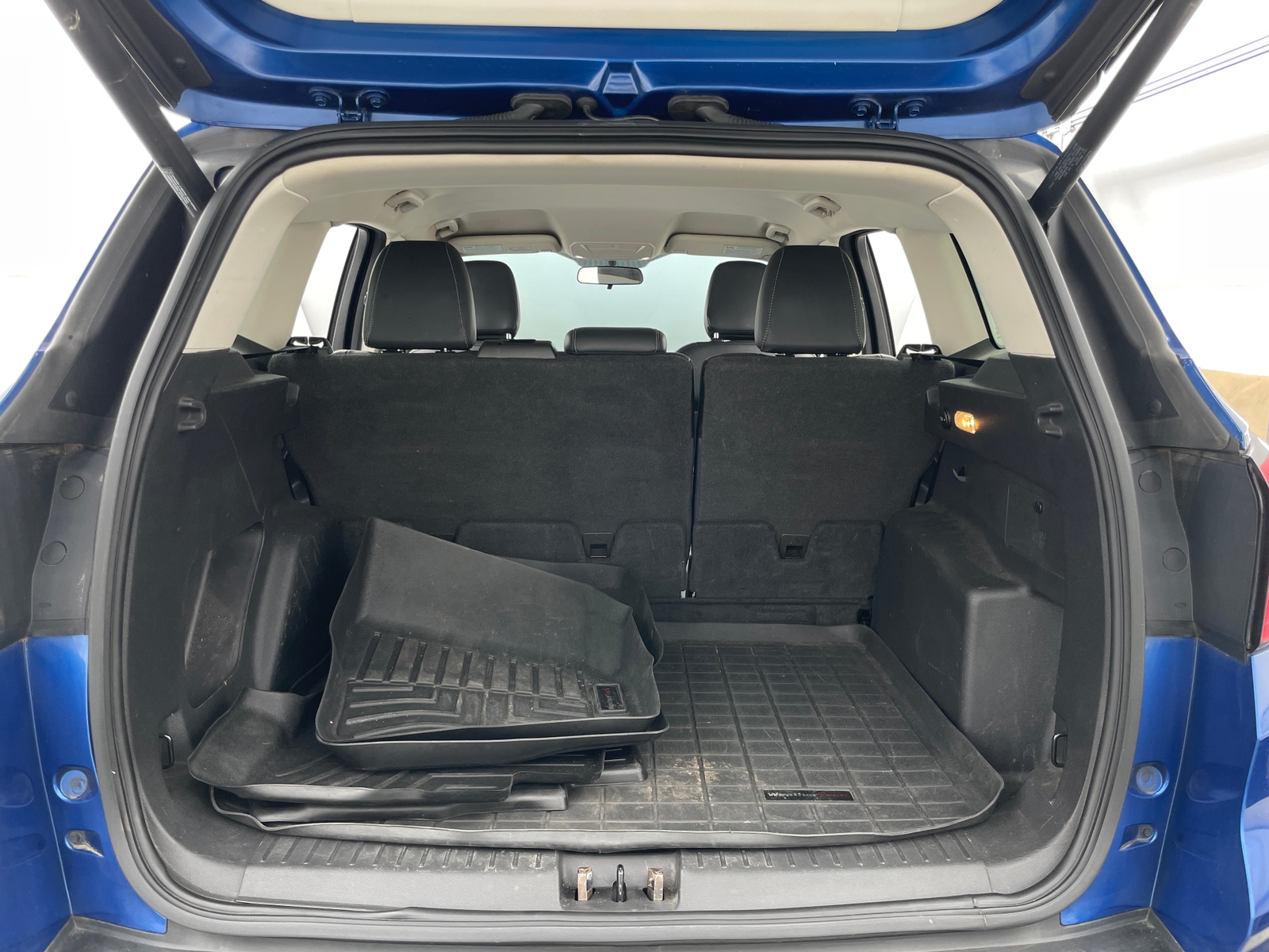 Thumbnail: 2019 Ford Escape - 6