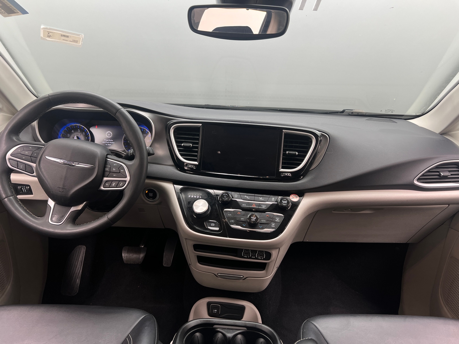 Thumbnail: 2024 Chrysler Pacifica - 2