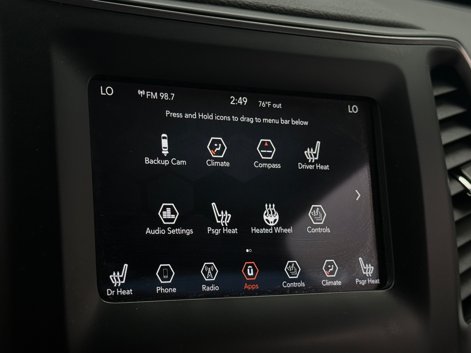 Thumbnail: 2019 Jeep Cherokee - 4