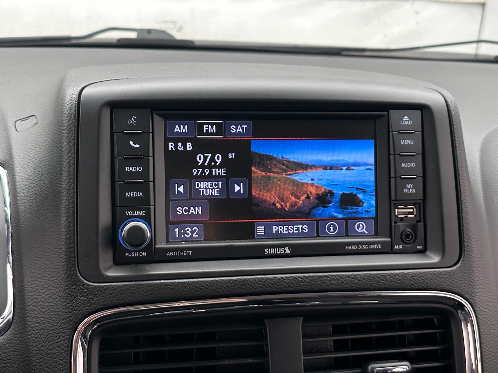Thumbnail: 2018 Dodge Grand Caravan - 4