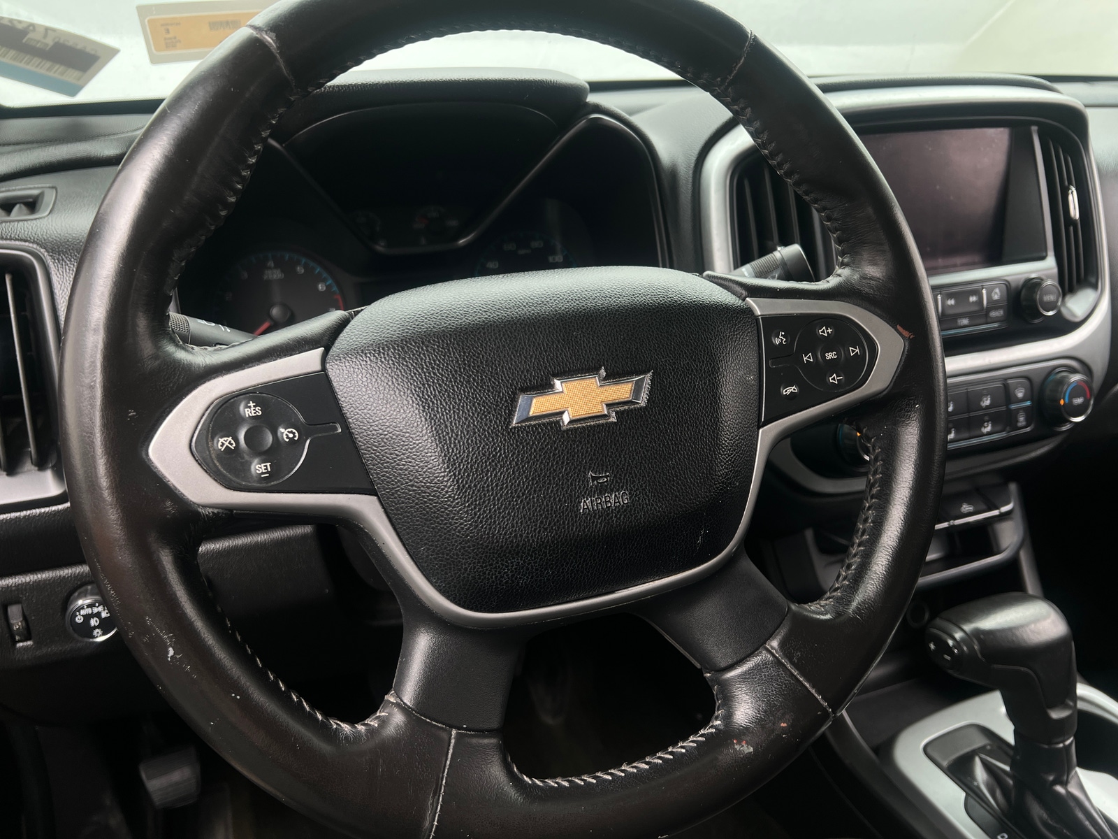 Thumbnail: 2015 Chevrolet Colorado - 5