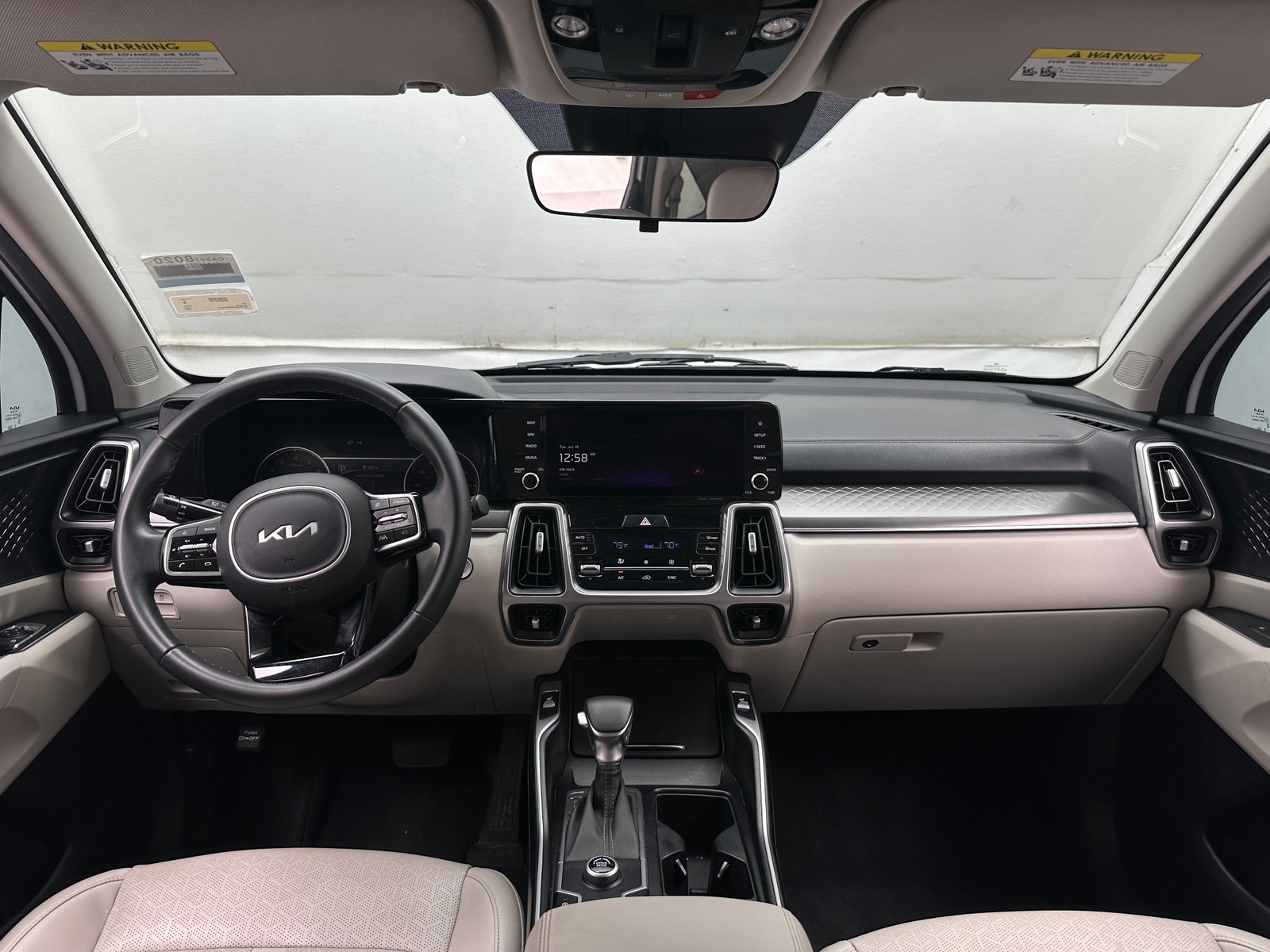 Thumbnail: 2023 Kia Sorento - 2