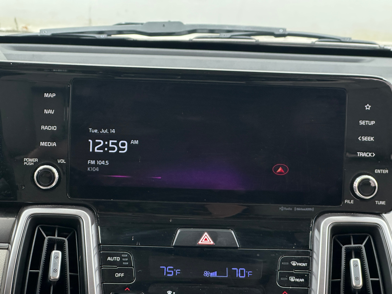 Thumbnail: 2023 Kia Sorento - 3